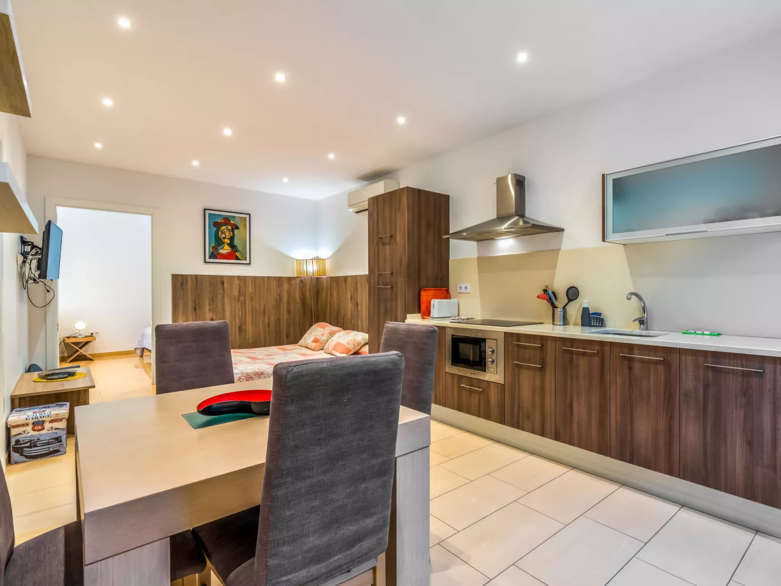 La Vida Sin Limites I EMP - Inside