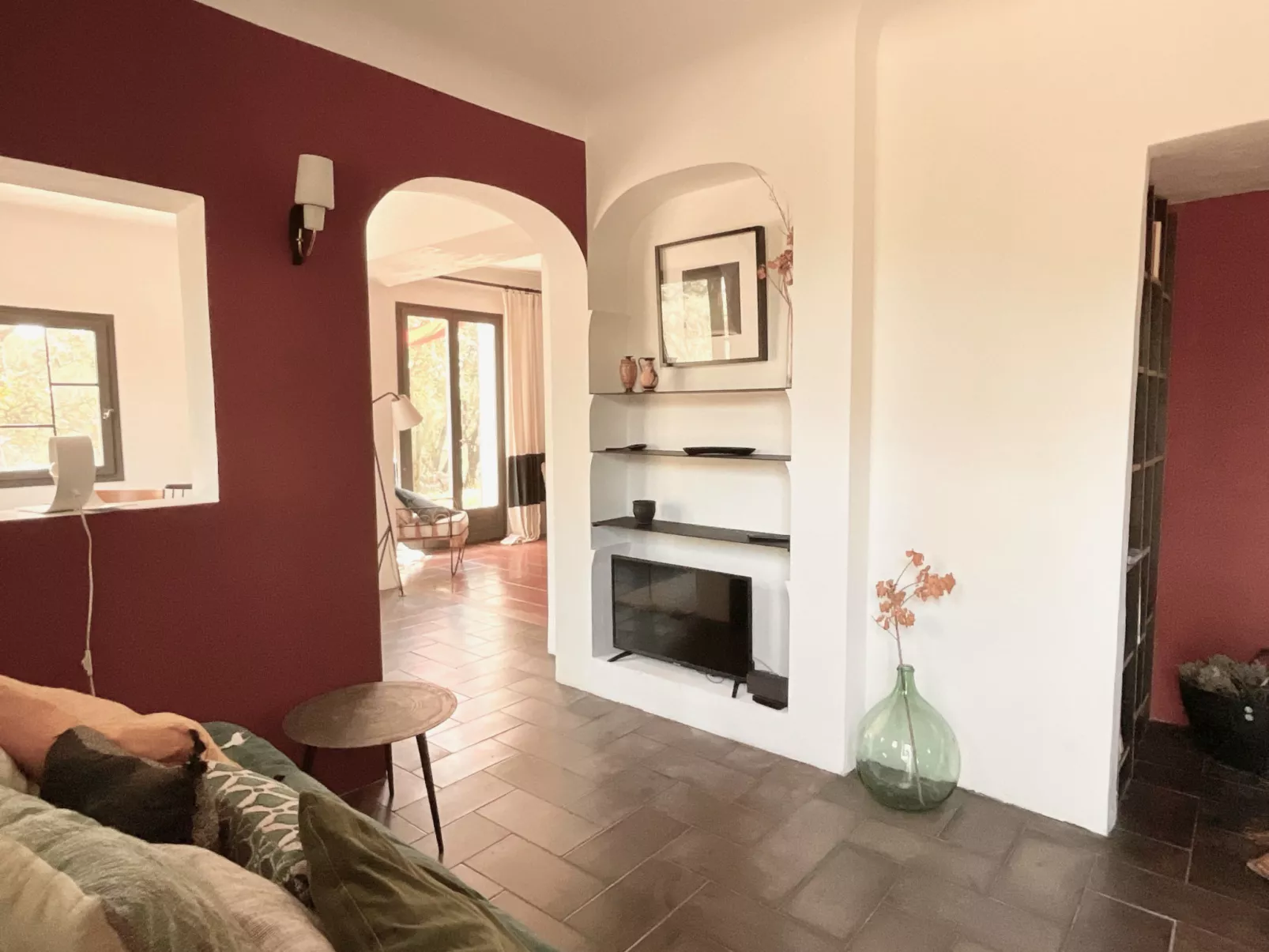 LA CADENIERE - Dedans