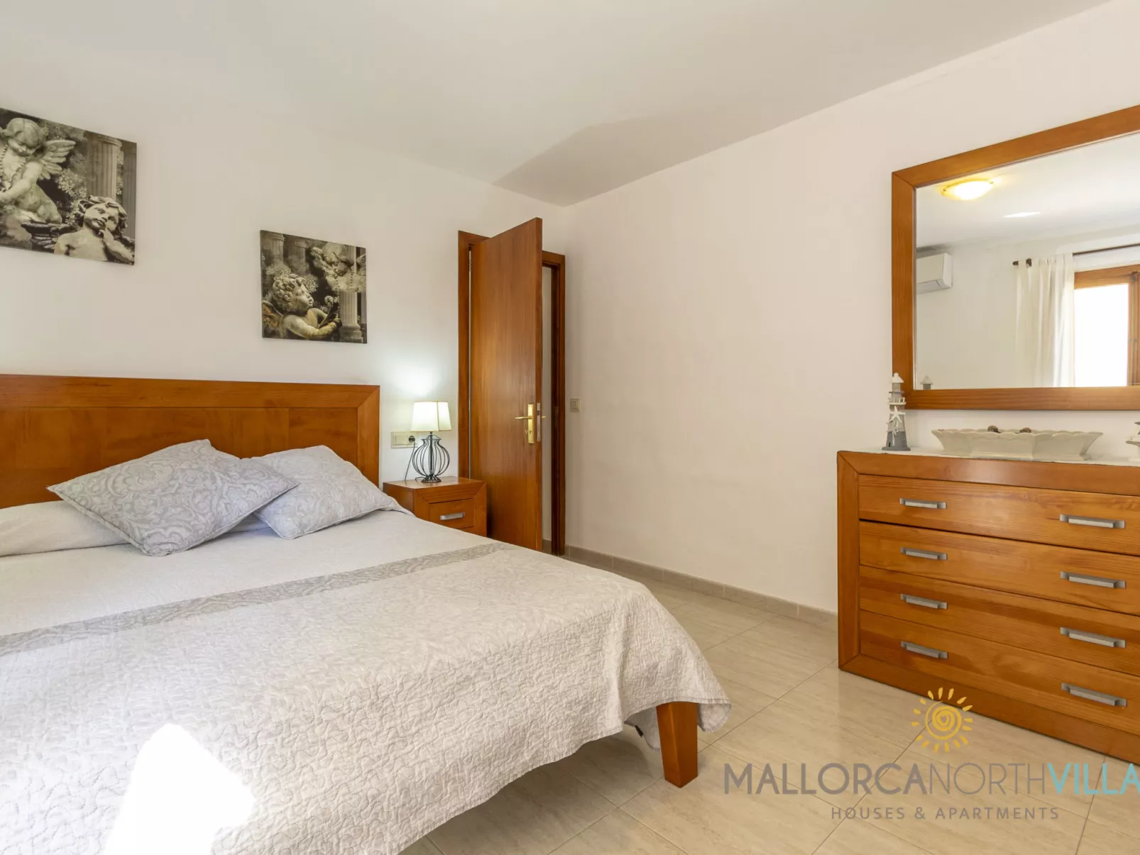 Casa Guillermo: Bonita Casa de Pueblo en Pollensa - Drinnen