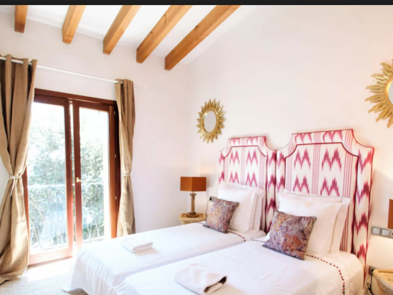 VILLA PULA GOLF by Priority - Inside