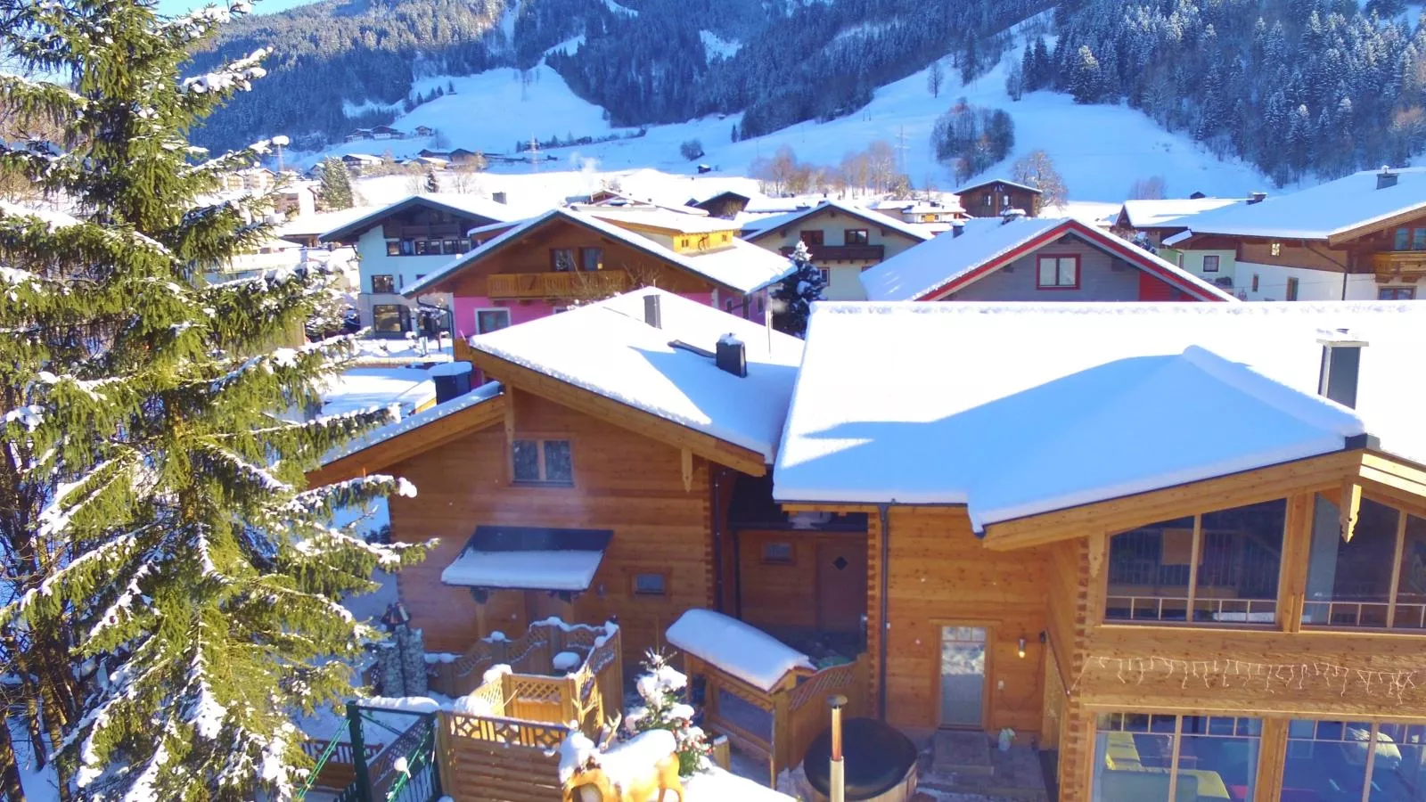 Luxury Lodge Kaprun Ost A-Außenbereich Winter