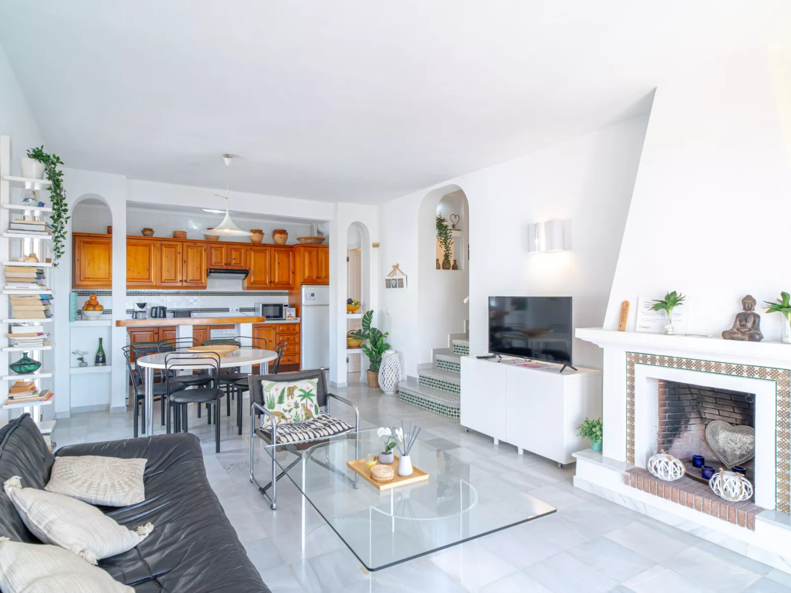 Casa Corazon Burriana by Casasol - Inside