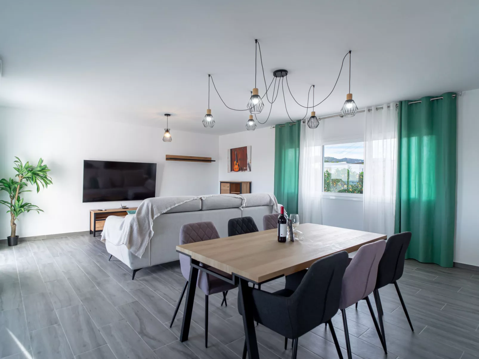 Villa Mauri Private Pool by Casasol - Inside