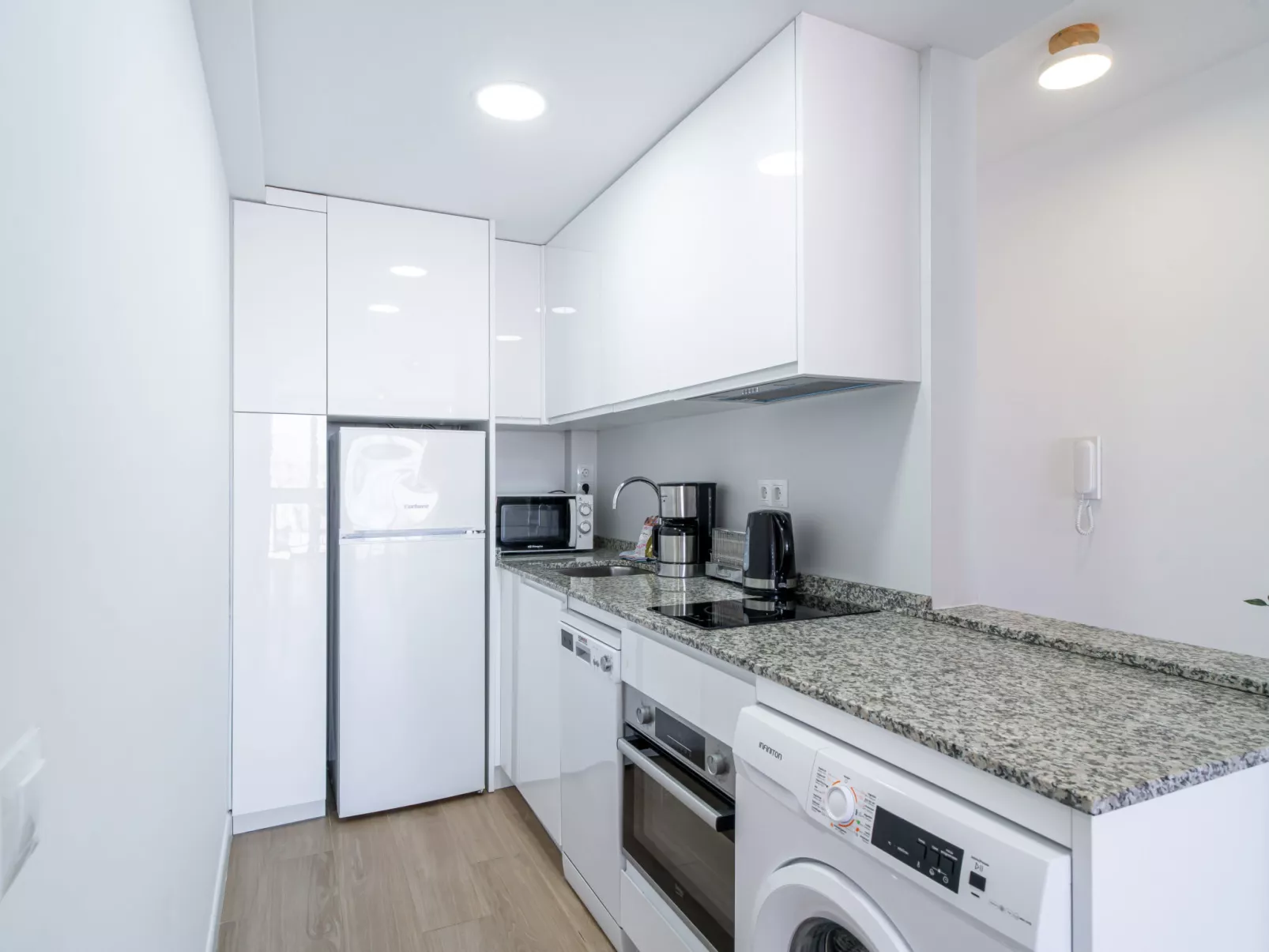 Coronado 25 Deluxe by Casasol - Drinnen