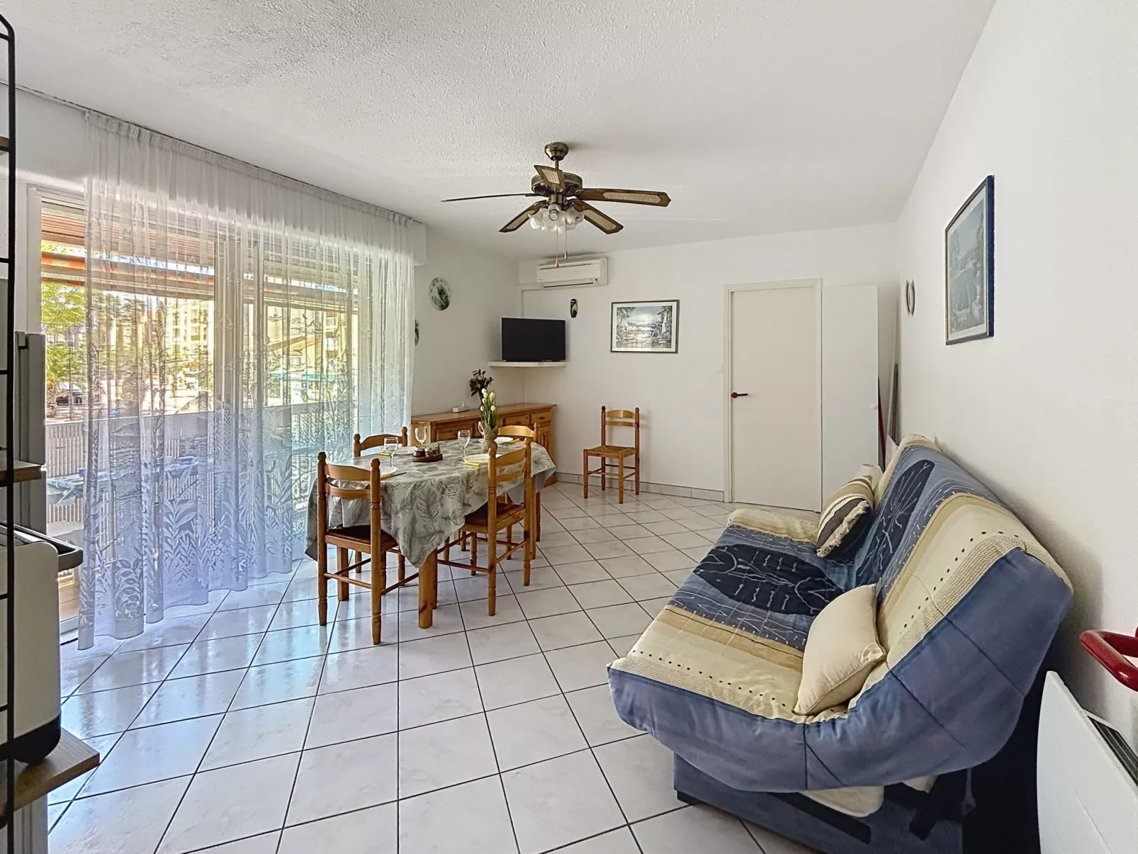 L'Espelido - Drinnen