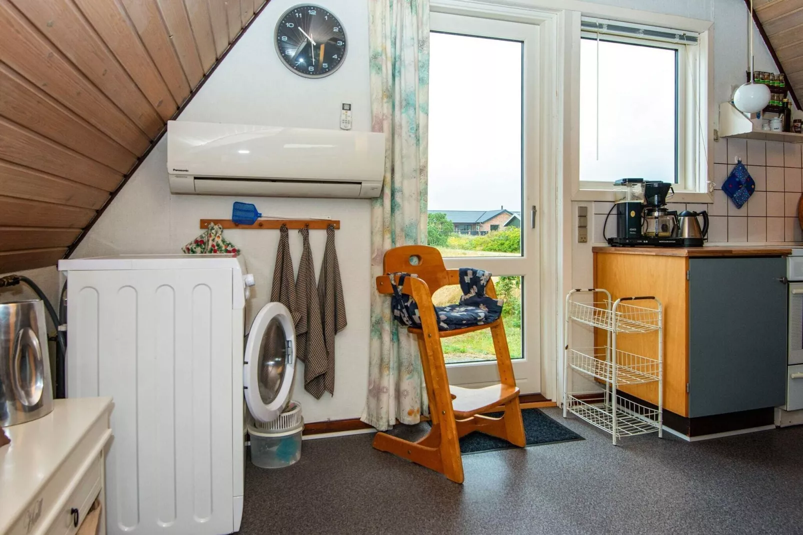 6 person holiday home in Hvide Sande-Indoor