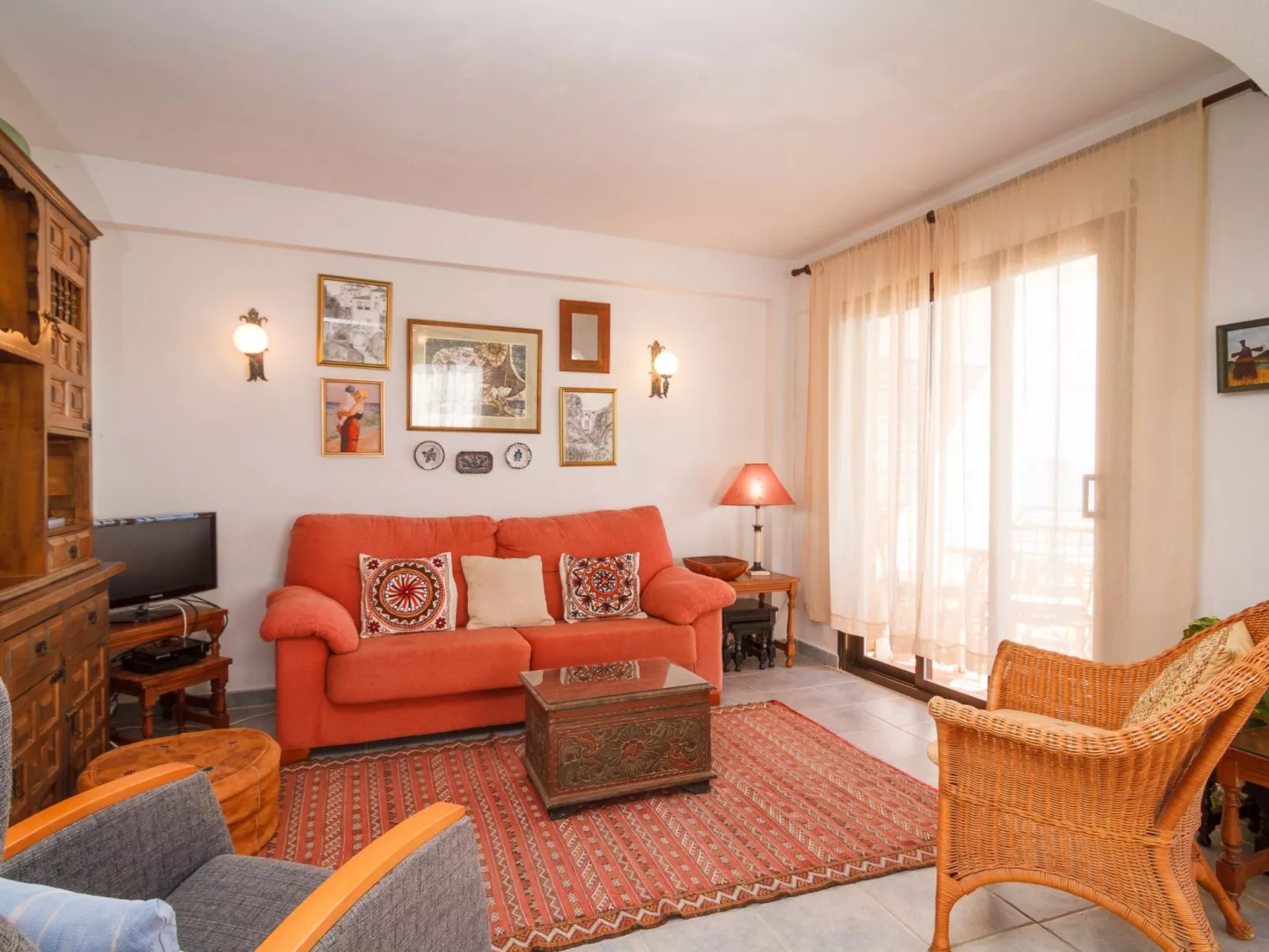 Bahia 58 Apartments by Casasol - Drinnen