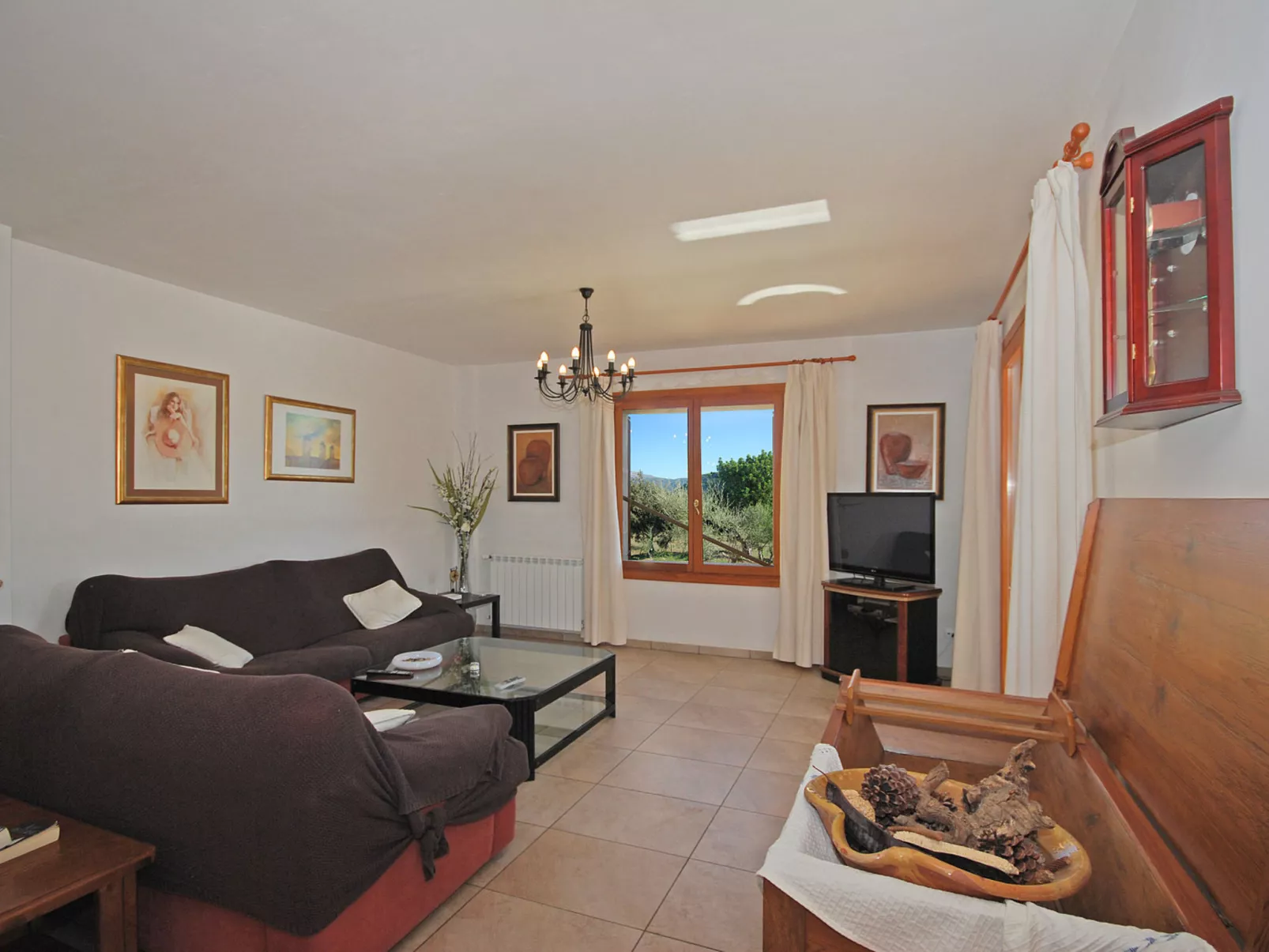 Pla de ses rotes - Drinnen