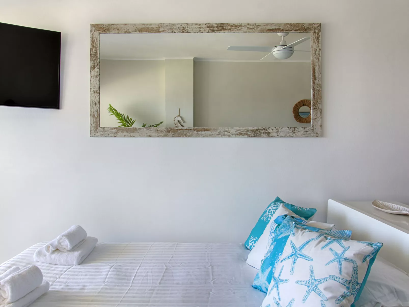 WELCS ESTUDIO PRECIOSO 049 EMP Frente al mar - Drinnen