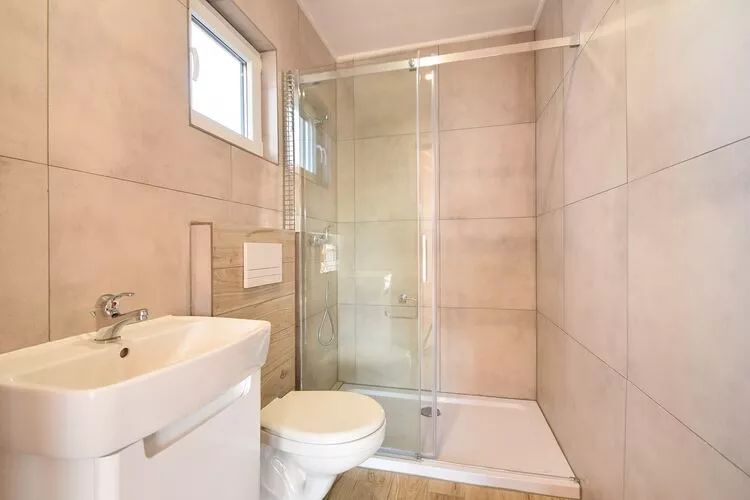 Domki wakacyjne dla 5 osób Łazy-Bathroom