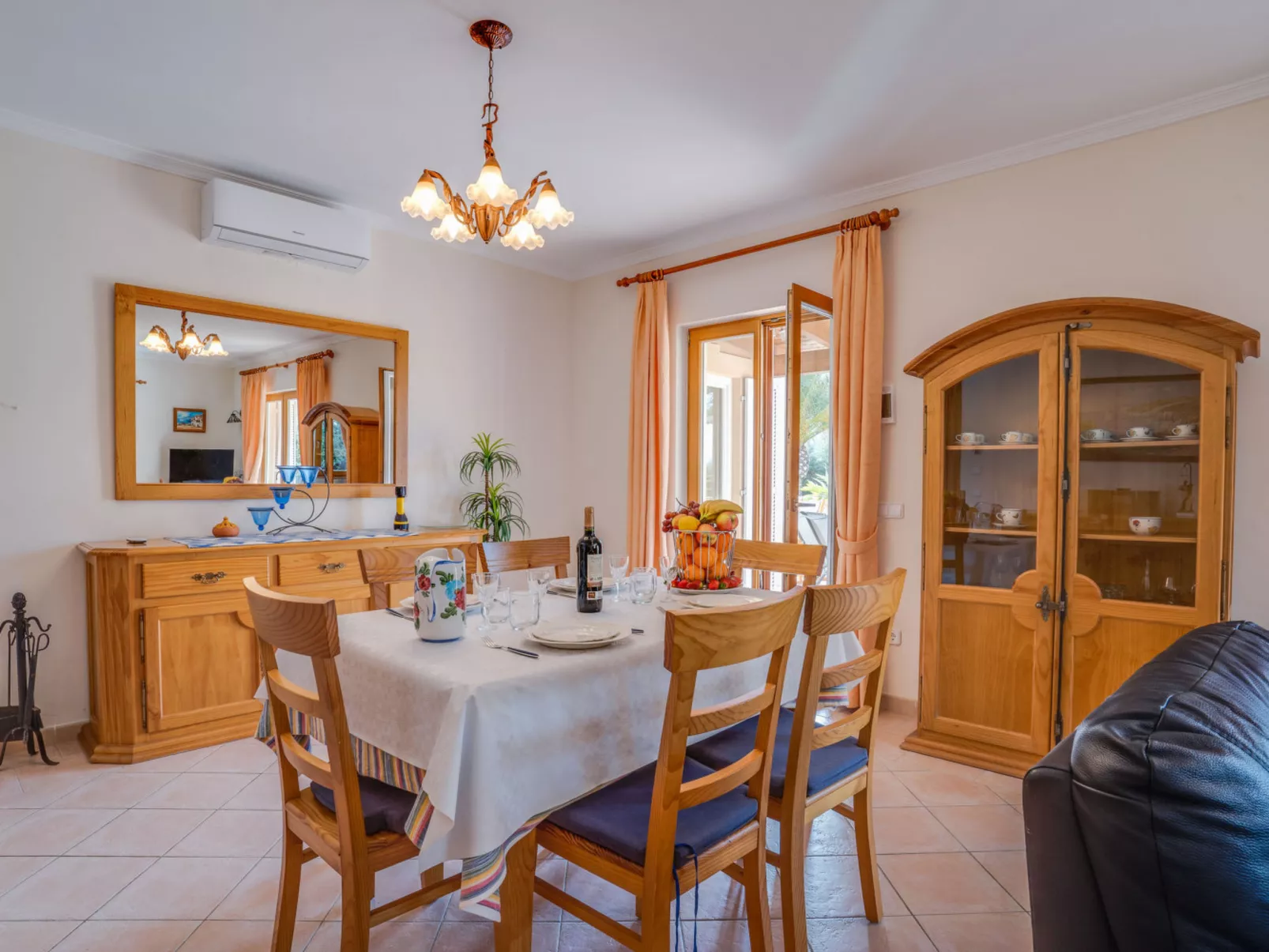 VILLA LAGO - ARAN BERNA ETV/14896 - Dedans