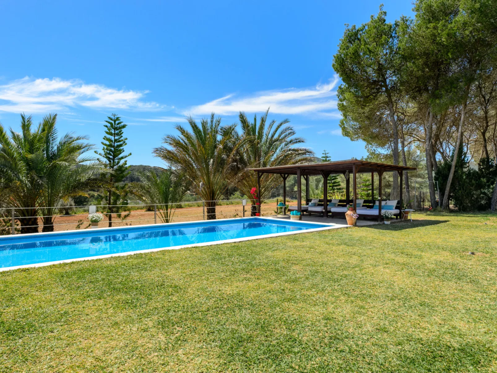 VILLA JAZMÍN - Outside