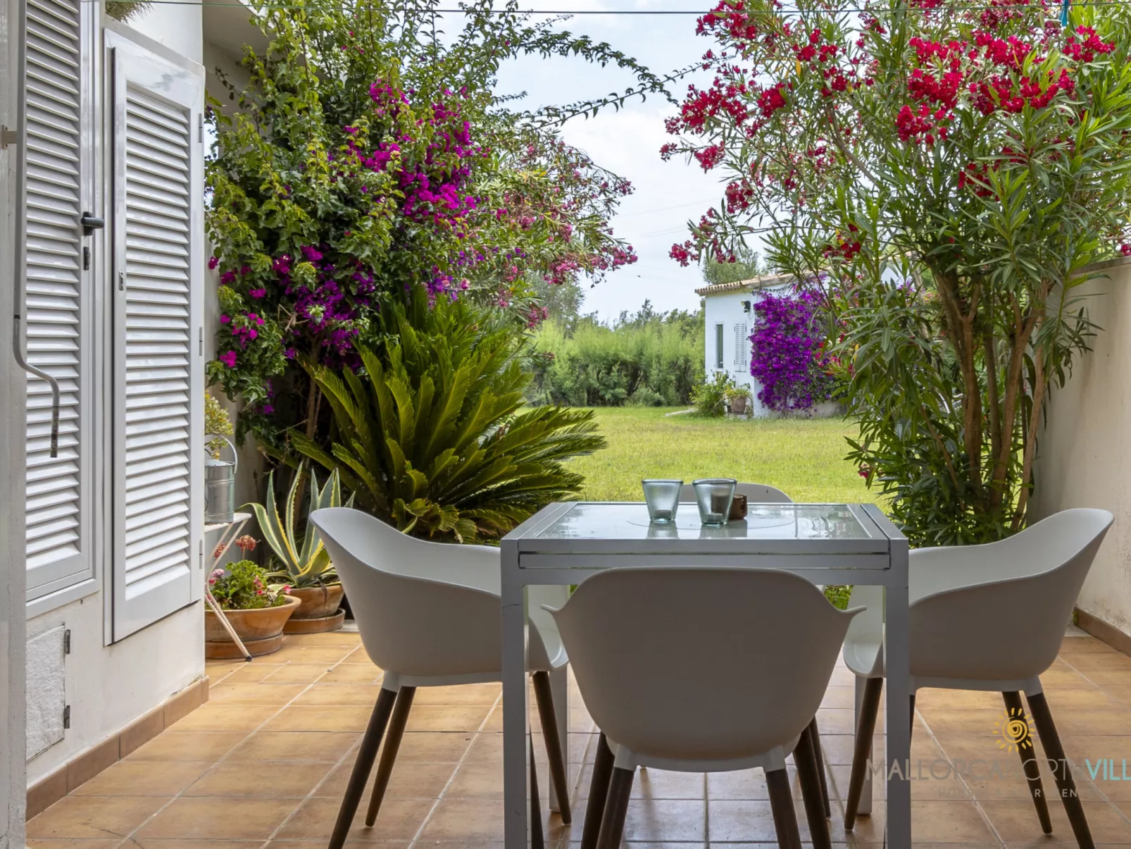 Club del Sol 8: Acogedor Apartamento con Piscina - Dehors