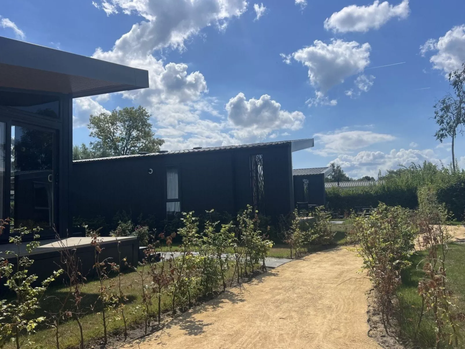 Vakantiepark de Zeeuwse Parel – Hotel Chalet - Draußen