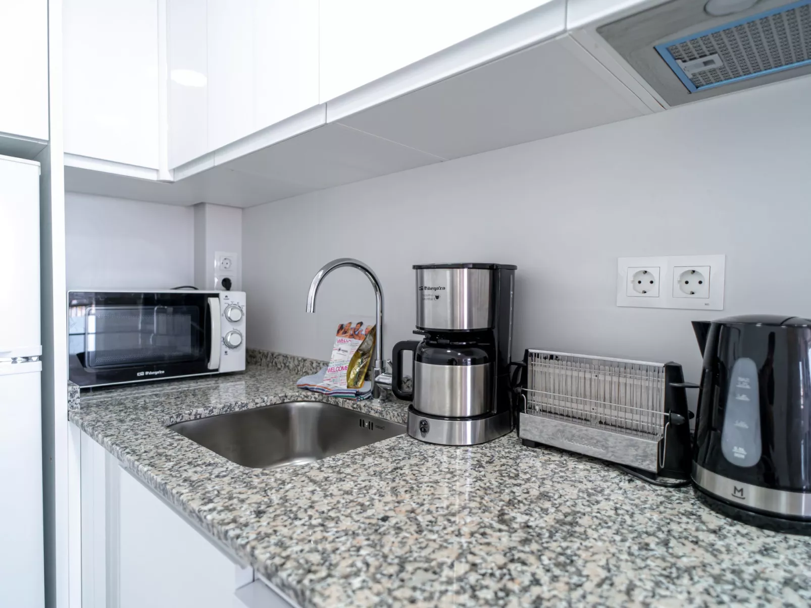 Coronado 25 Deluxe by Casasol - Drinnen