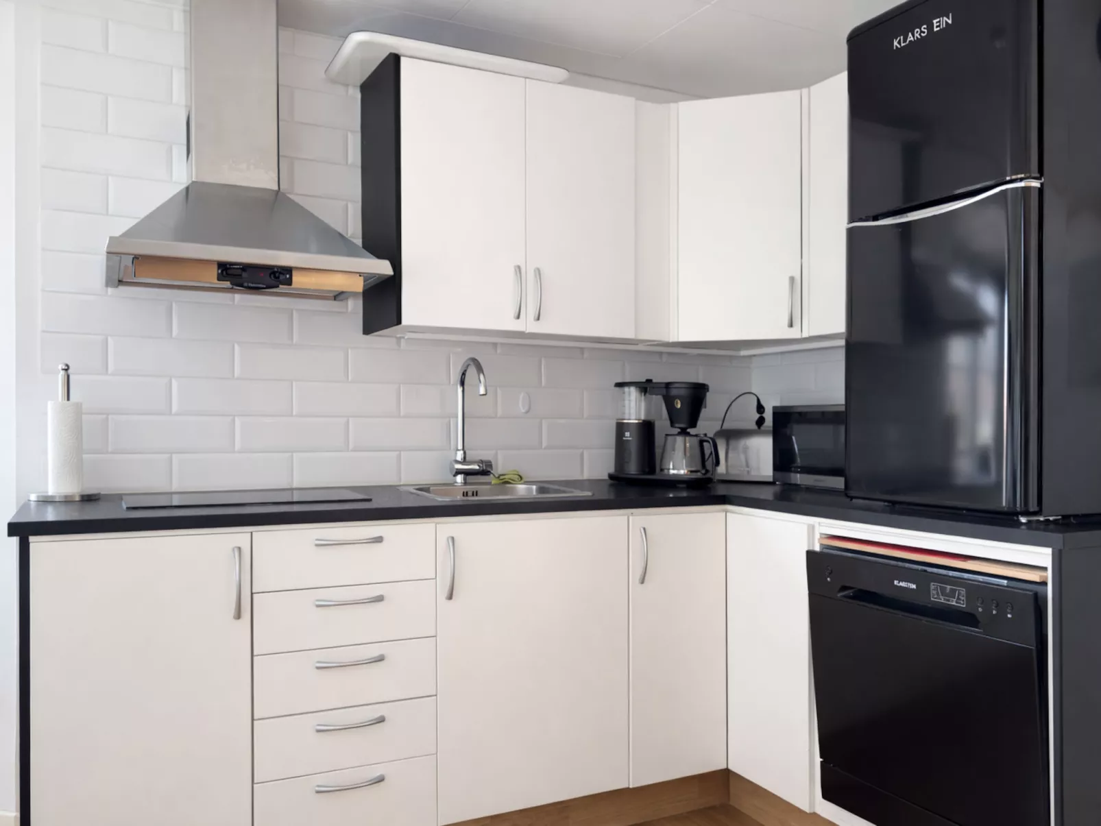 Mellebyrundan - Drinnen