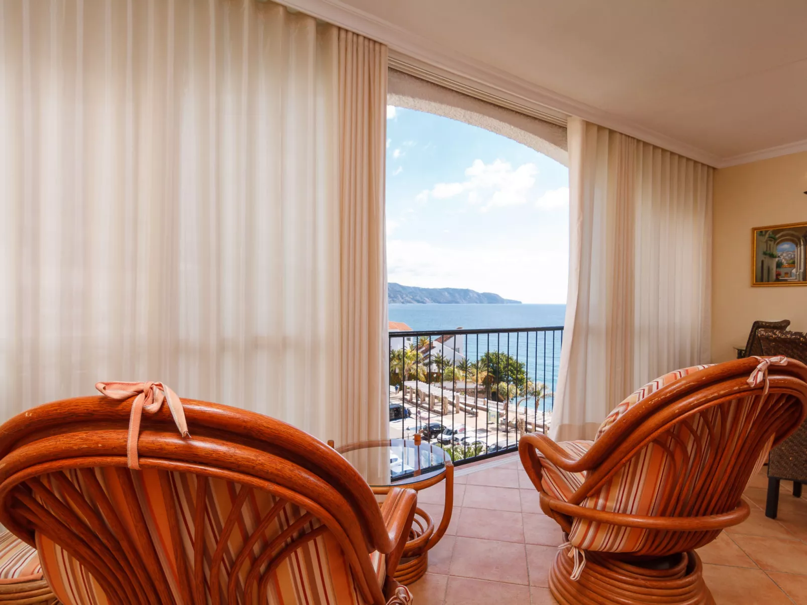 Carabeo 52 Apartment by Casasol - Inside