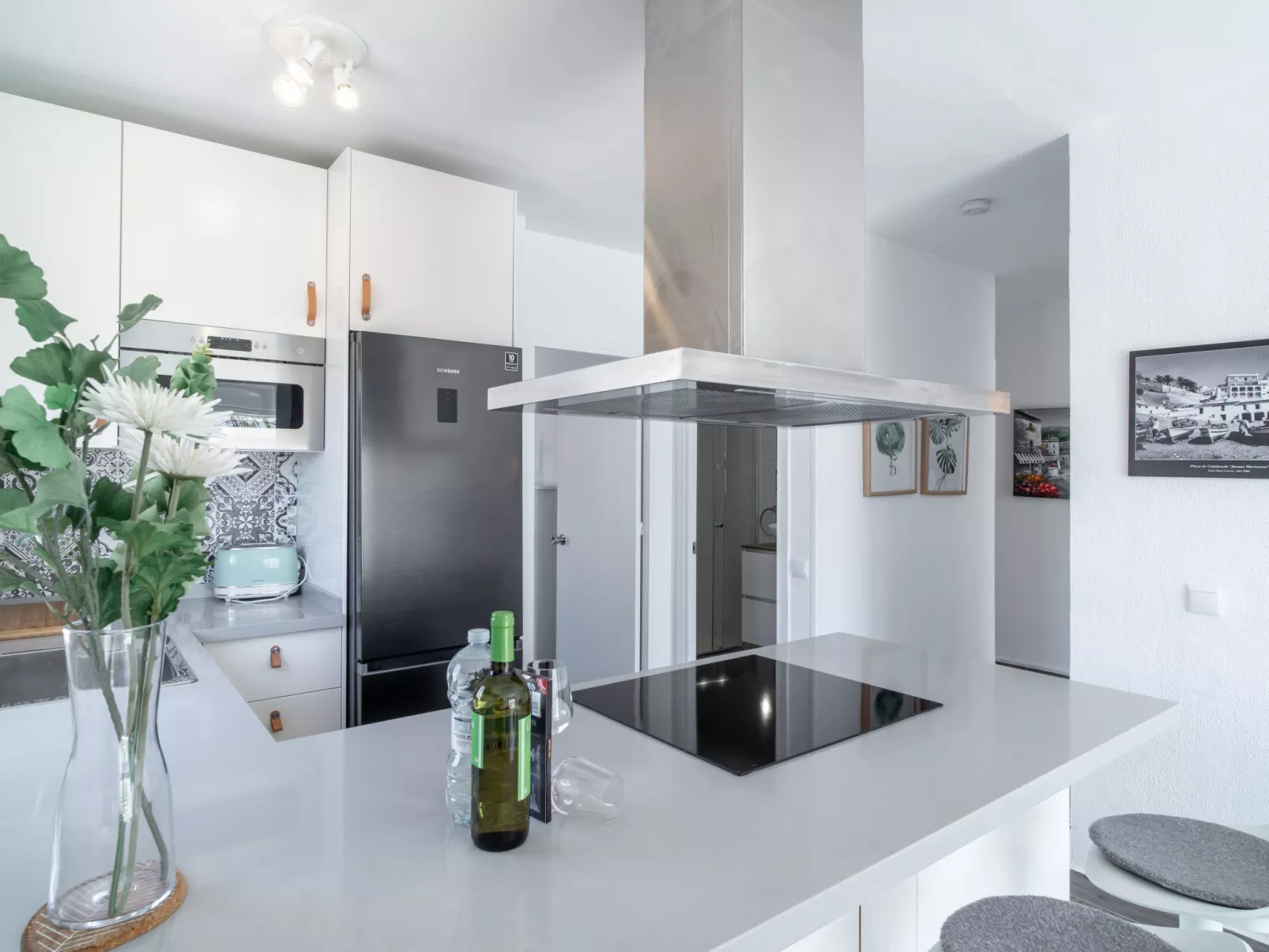 Delfin 1º3 Seaview Quartet by Casasol - Inside