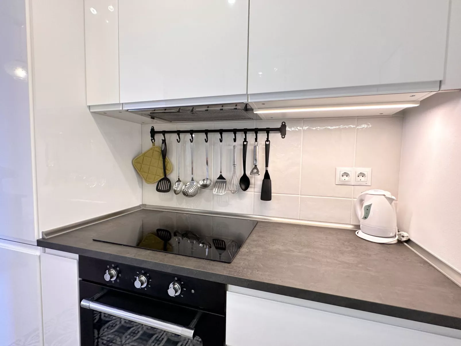 Capri Sunset by Casasol - Inside