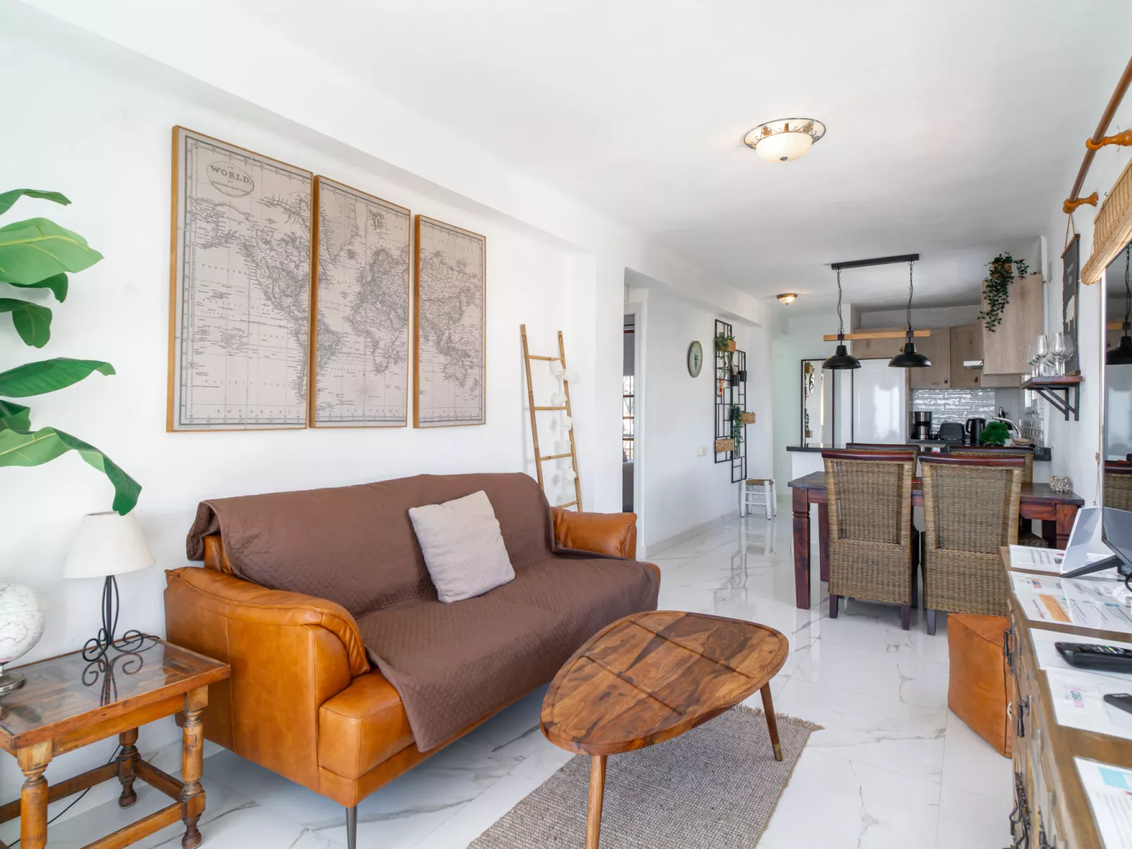 Miami 44 Seaview  by Casasol - Inside