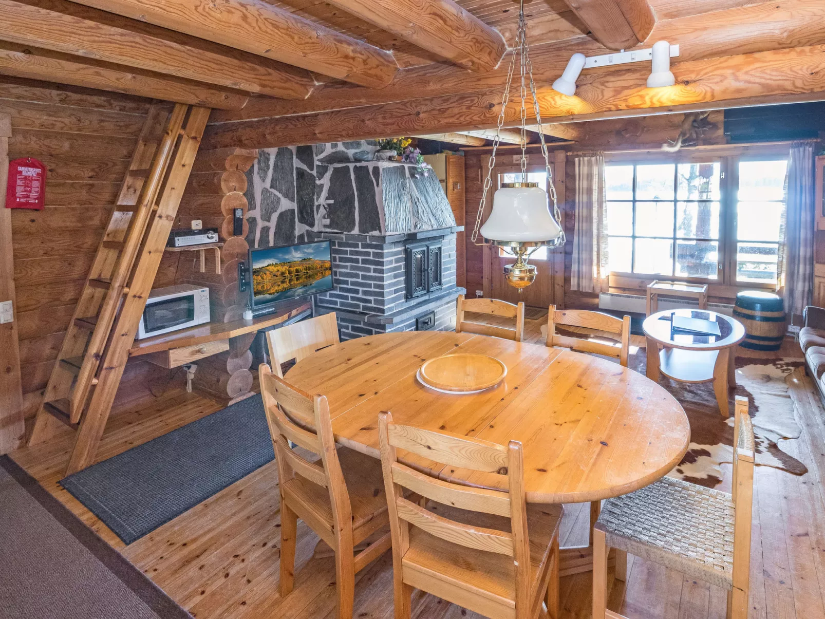 Peltoneuvos - Drinnen