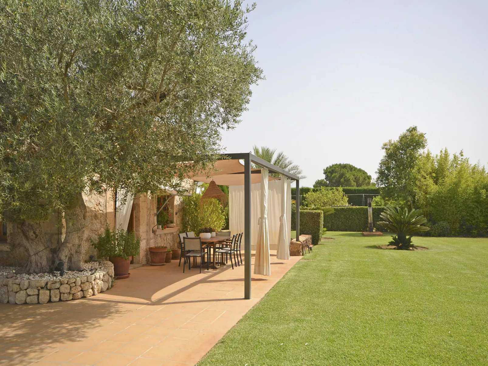 Bennassar - Draußen