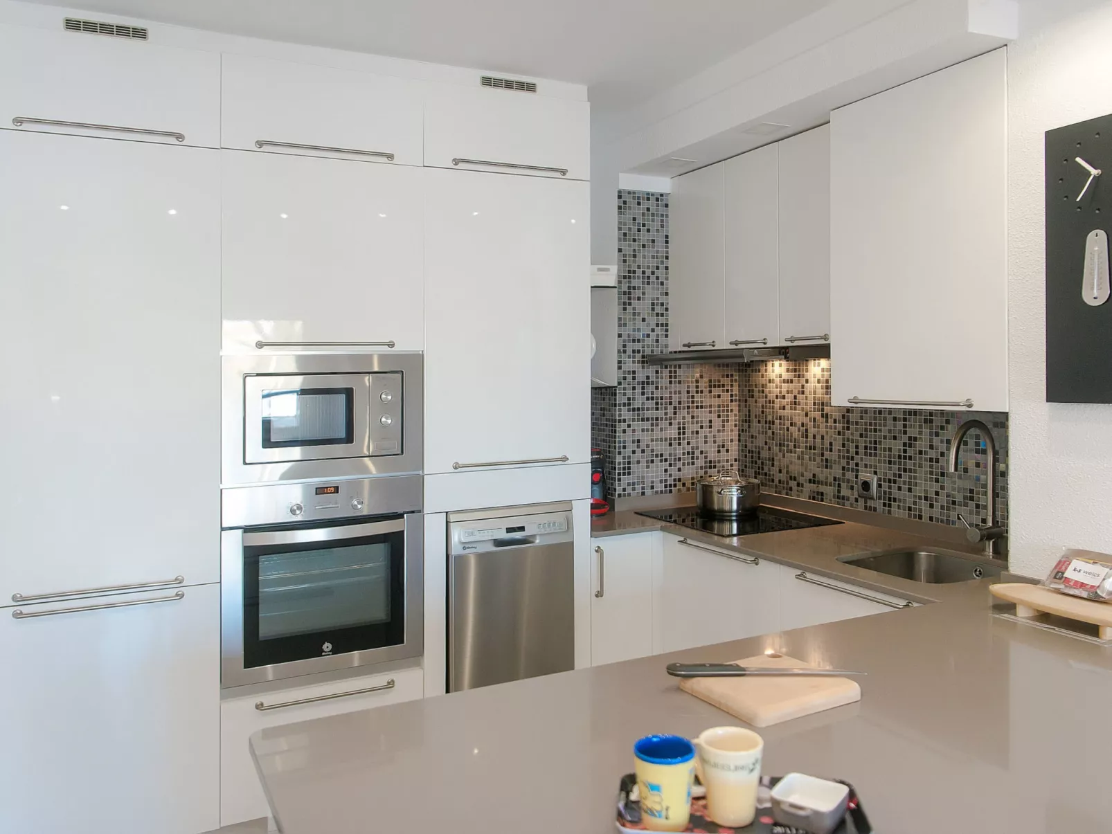 WELCS APARTAMENTO 059 EMP con vista al canal - Dedans