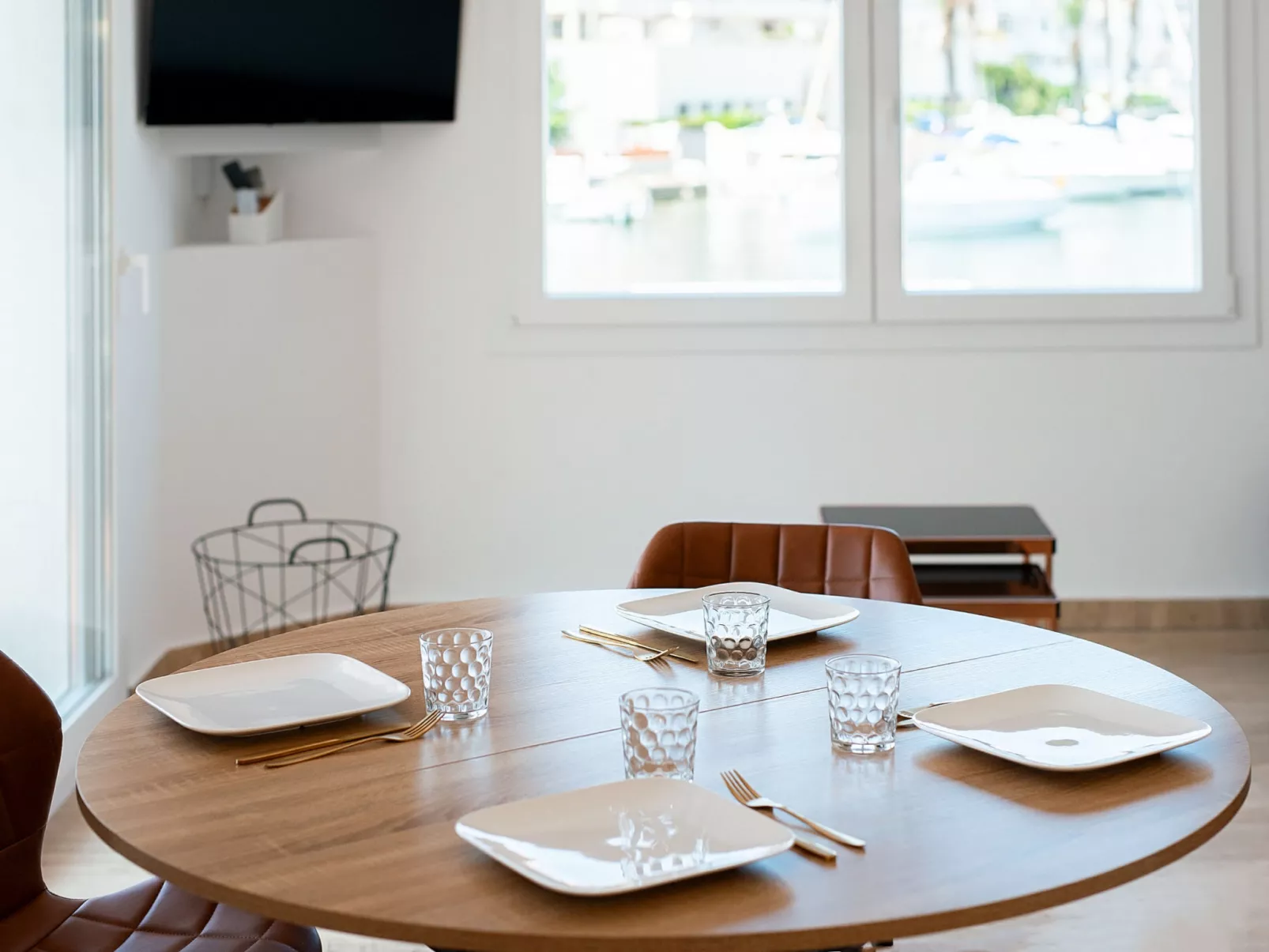 WELCS APARTAMENTO 263 EMP con vistas al canal - Drinnen