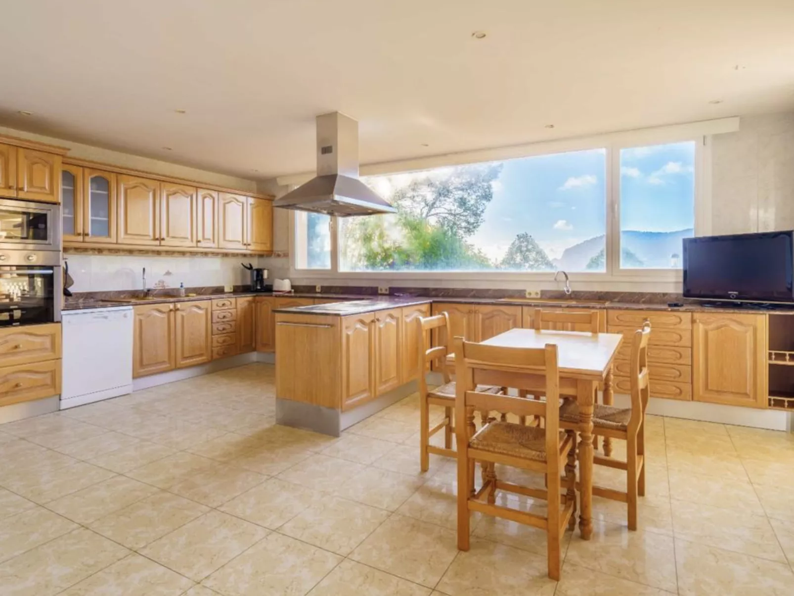 VILLA CAMP DE MAR SEA VIEW - Inside