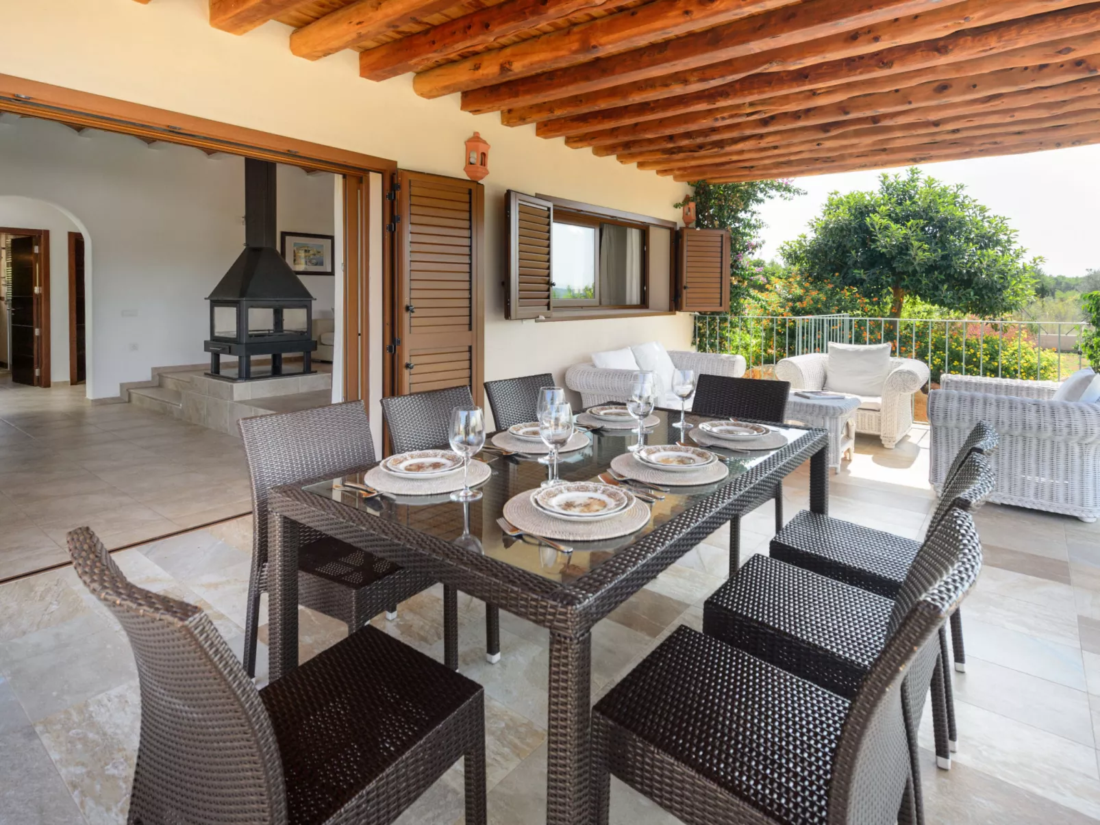 VILLA LUNA - Drinnen