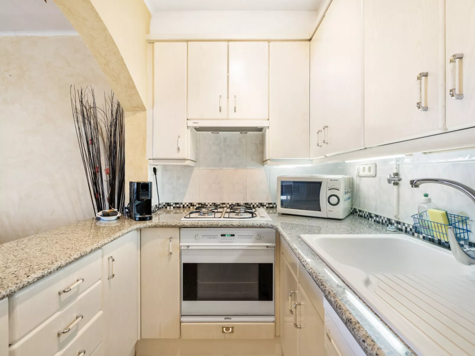 WELCS APARTAMENTO 227 EMP  con vistas al canal - Inside