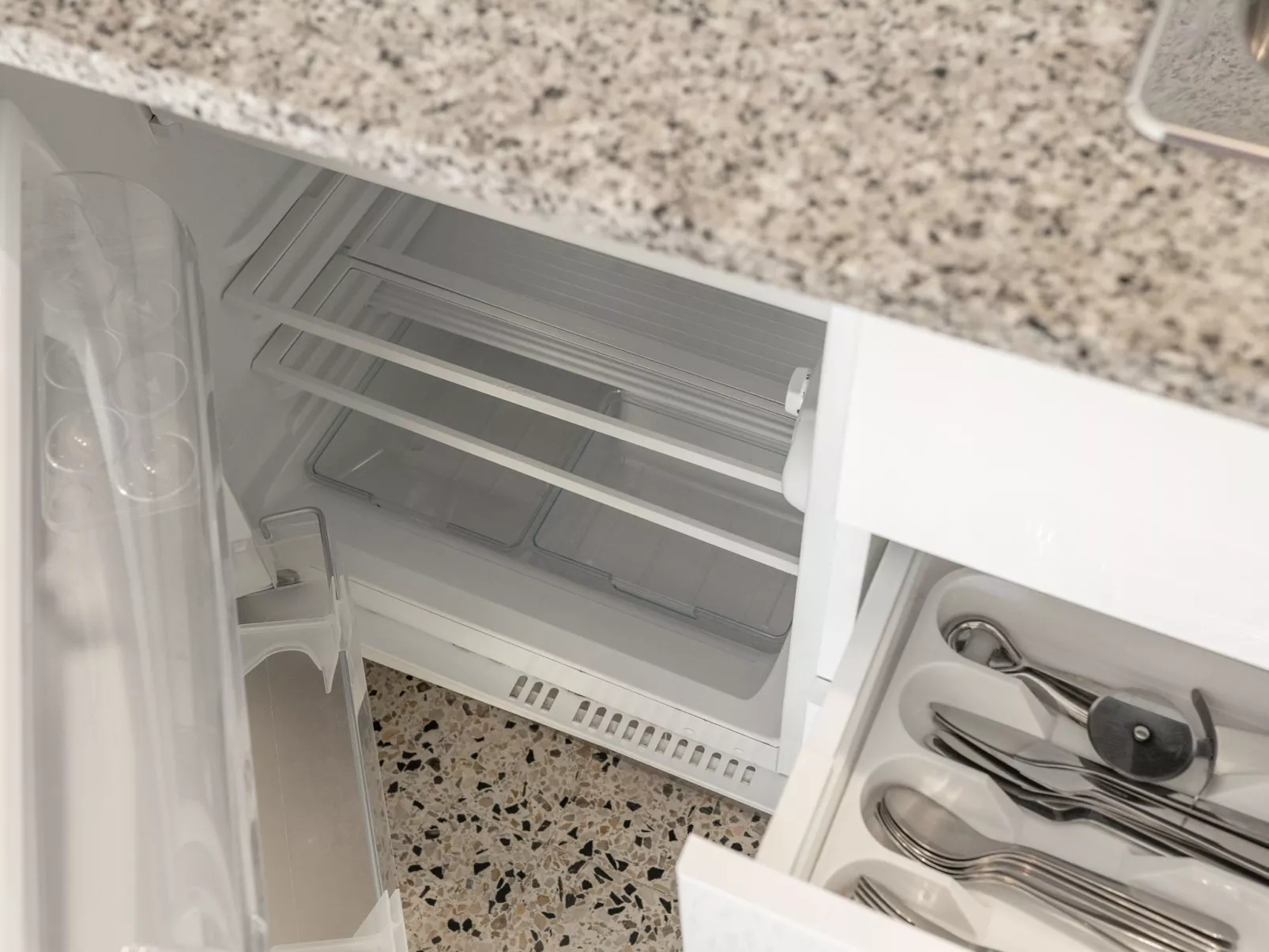 WELCS ESTUDIO 120 EMP cerca del mar - Inside