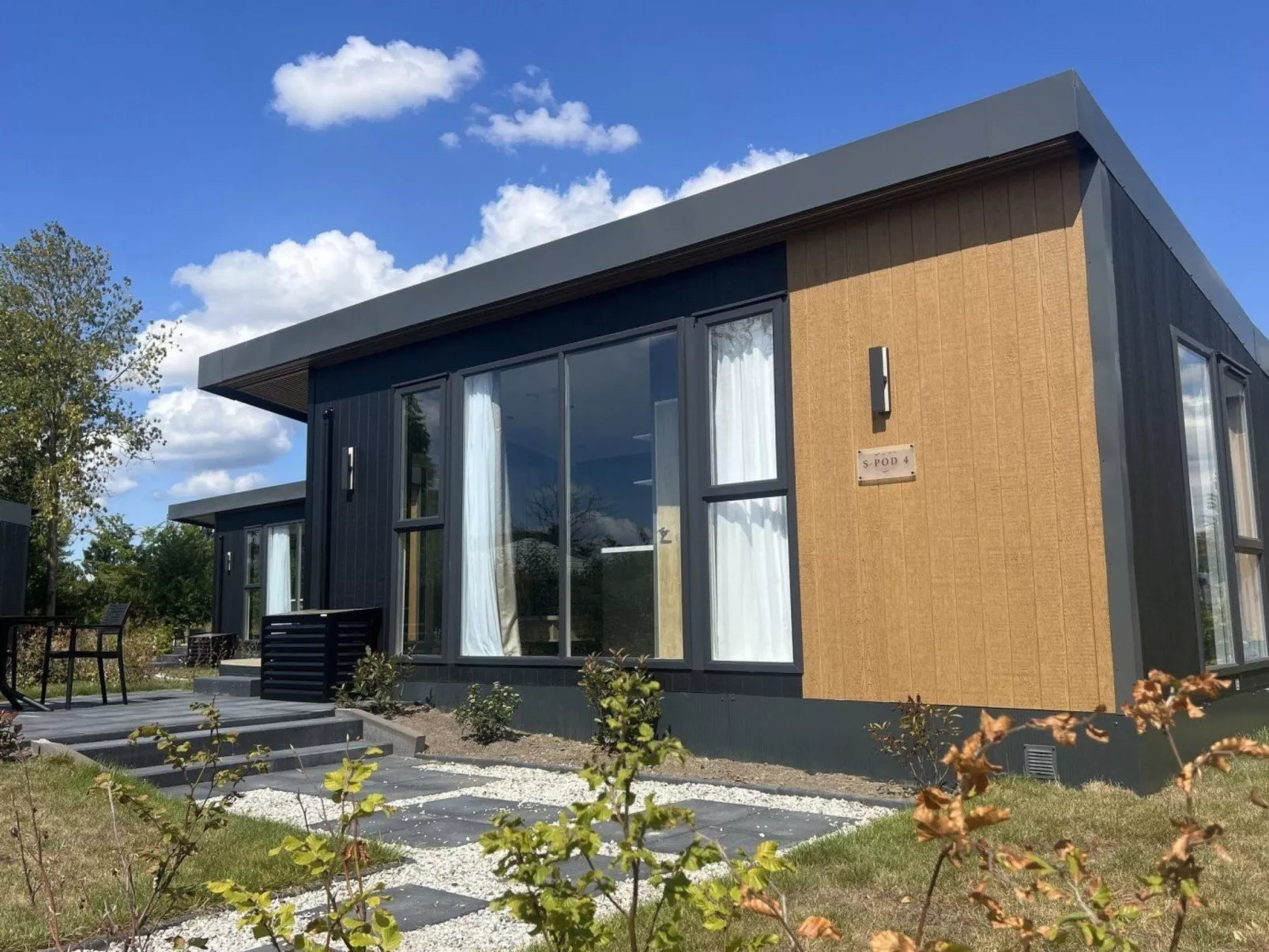 Vakantiepark de Zeeuwse Parel – Hotel Chalet - Draußen