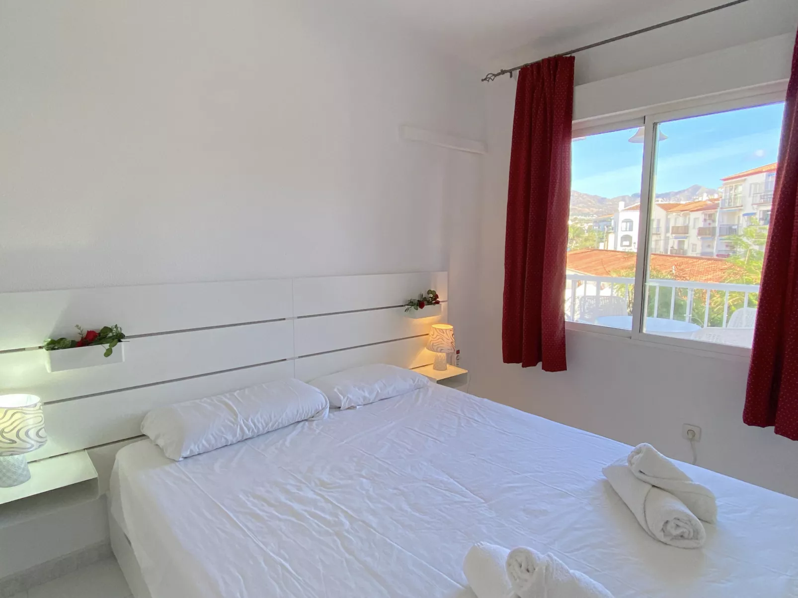 Coronado 116 Apartment by Casasol - Drinnen