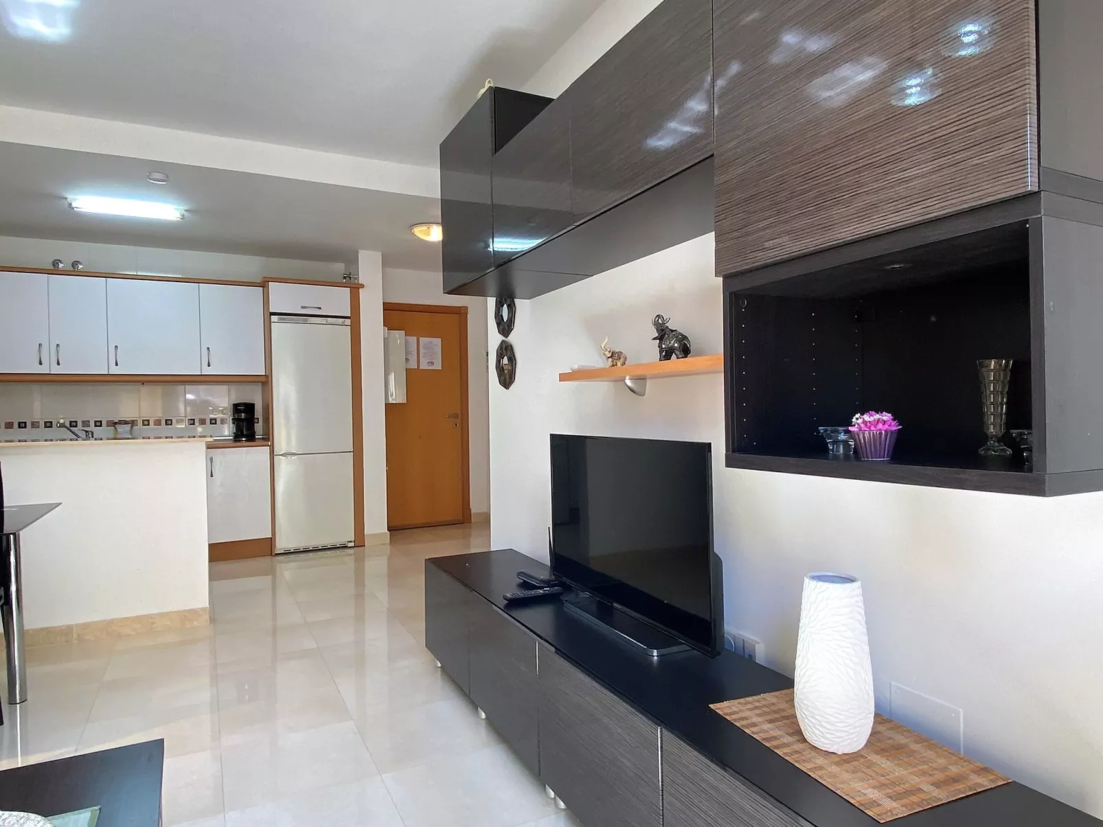Triton Urban Apartment by Casasol - Inside