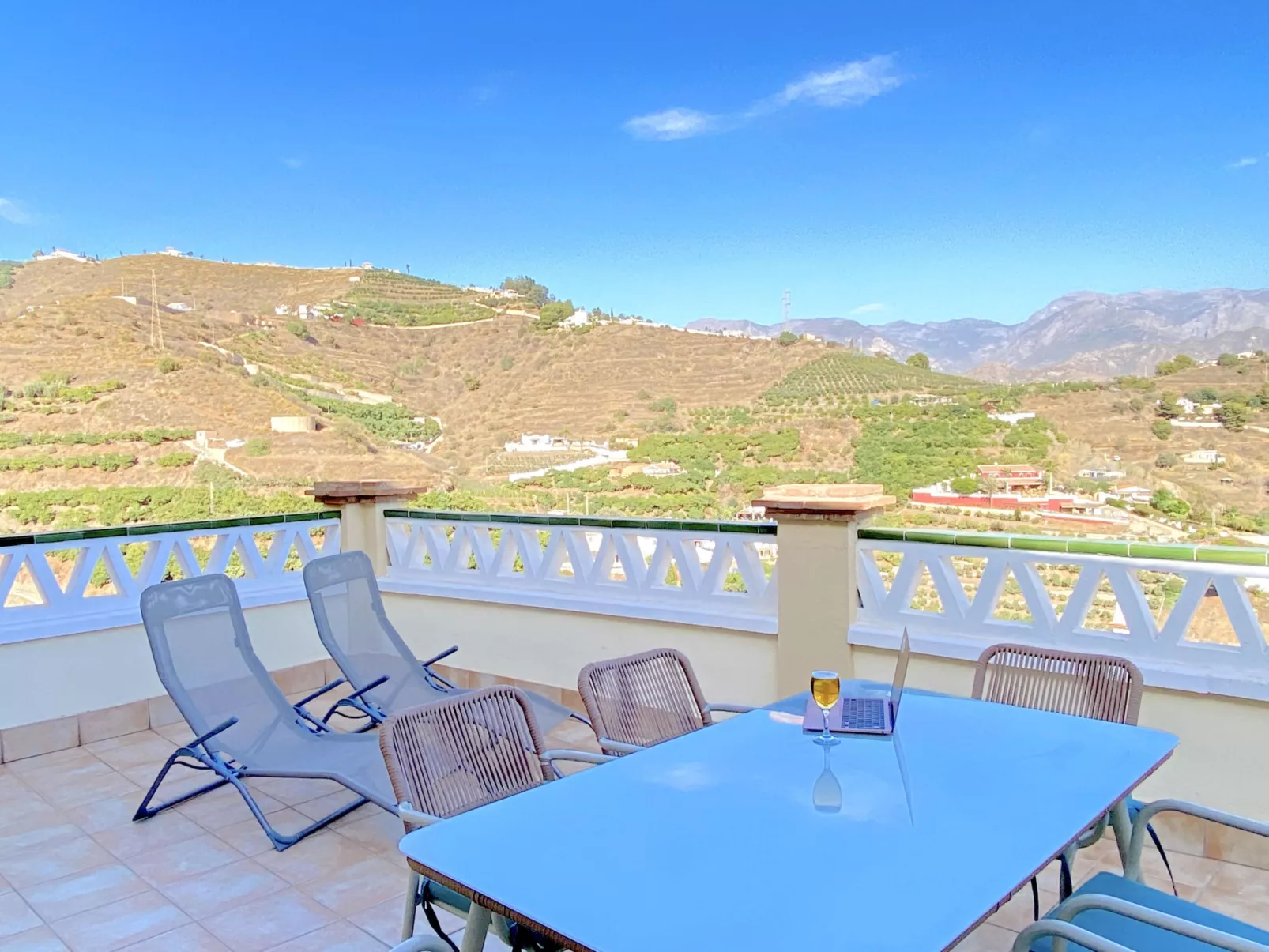 Tamango Hill Alcazaba A 1B by Casasol - Outside