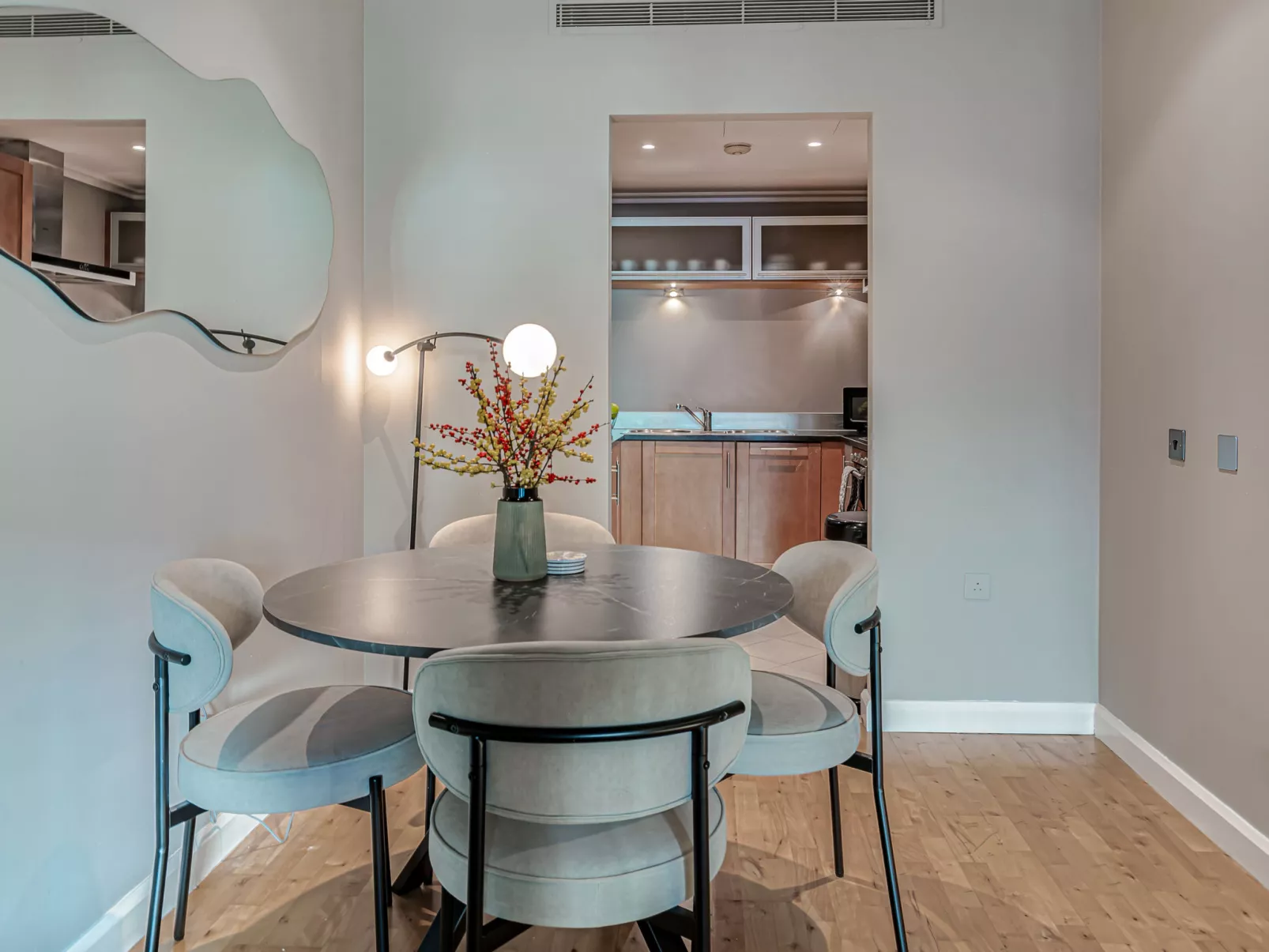 Discovery Apartments - Dedans