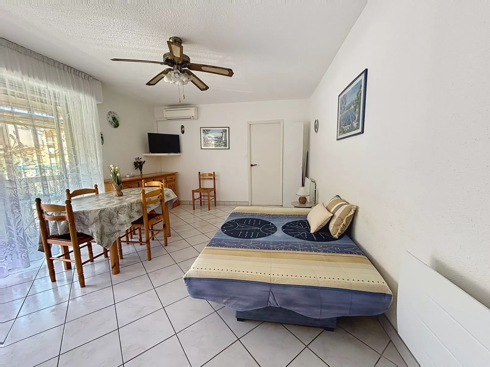 L'Espelido - Drinnen