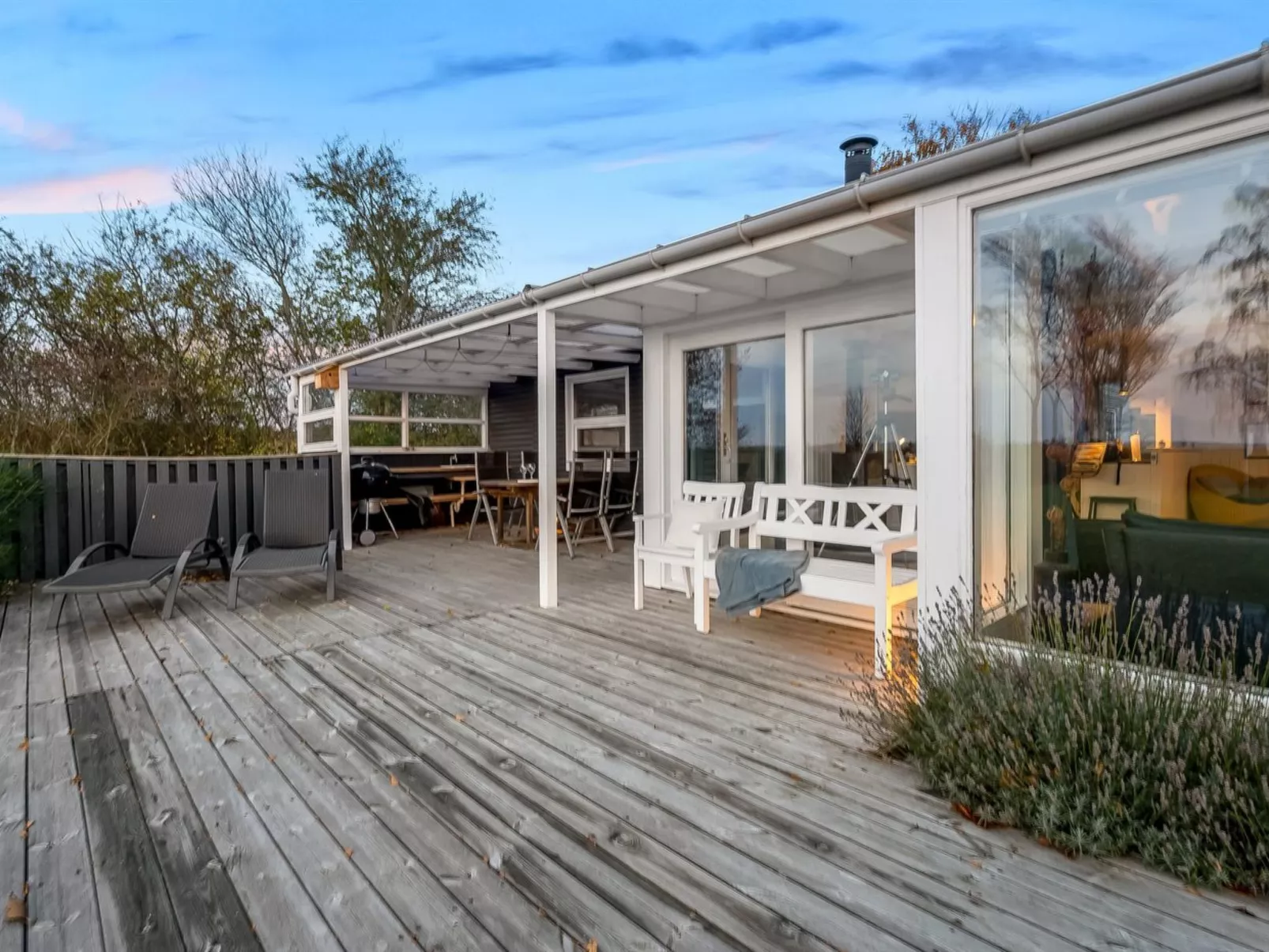 "Niels" - 1.3km from the sea - Outside