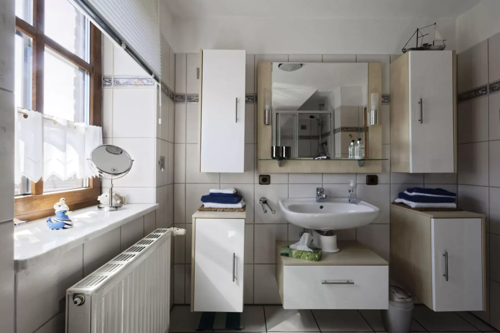 311008 - Badezimmer
