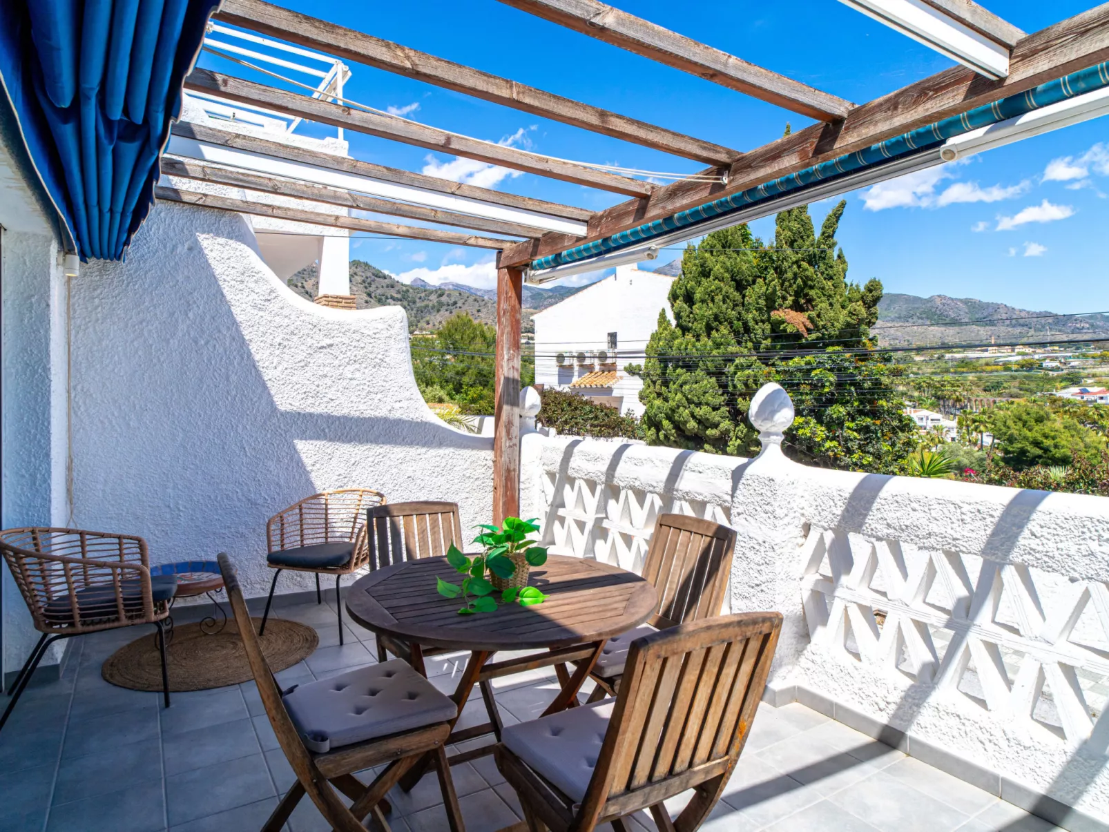 Sunny Vista Chimenea by Casasol - Outside