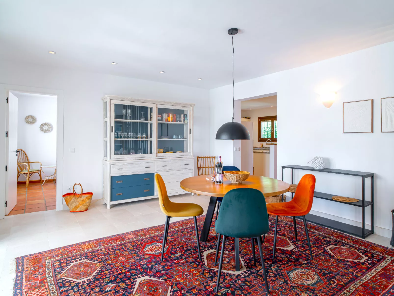 Villa Grand Pool Terrace by Casasol - Drinnen