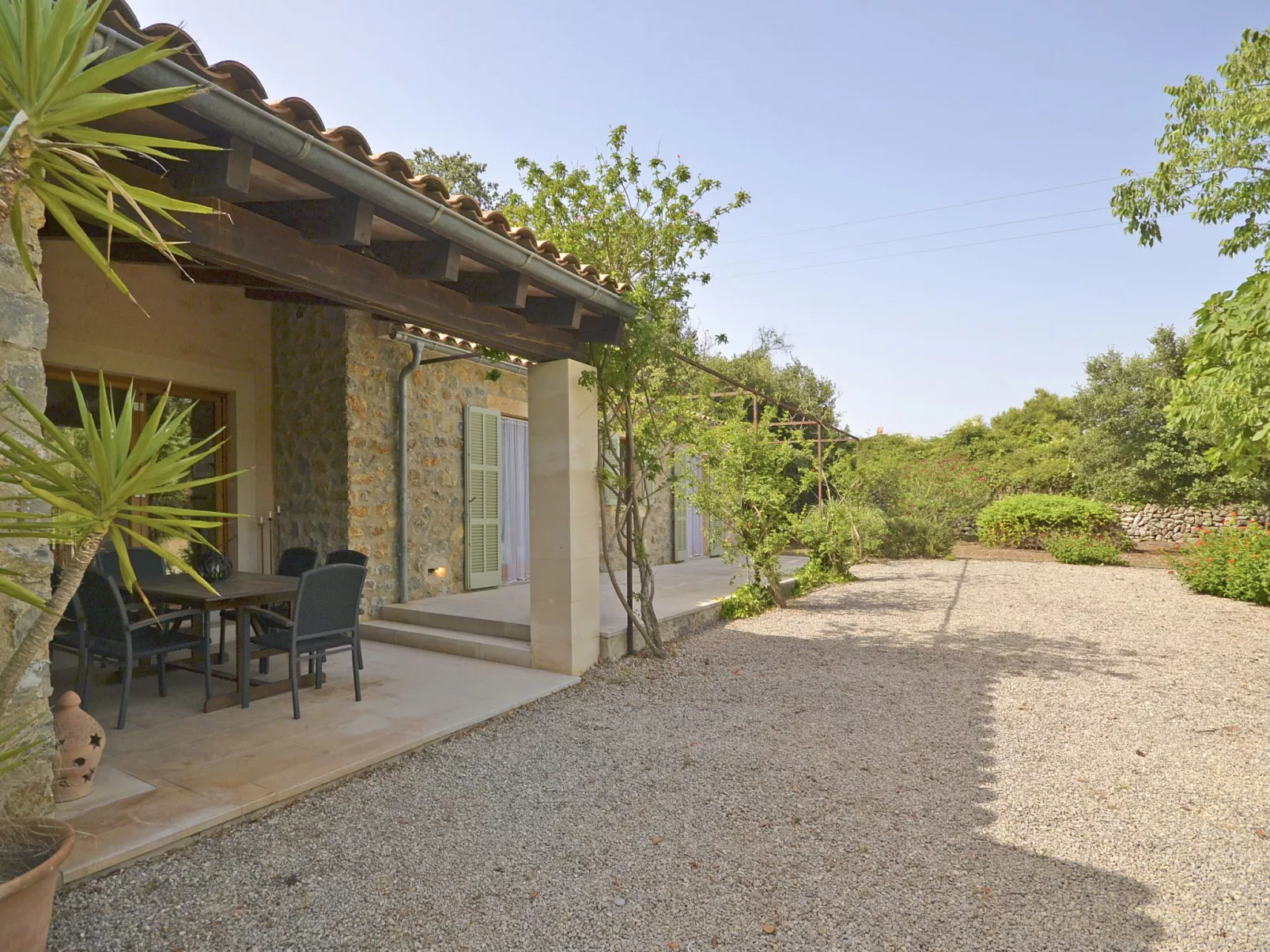 Es Romagueral - Outside