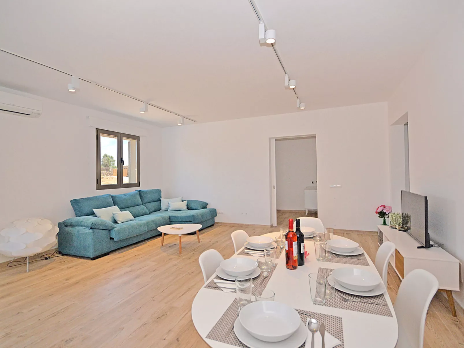 Ses Veyetes - Drinnen