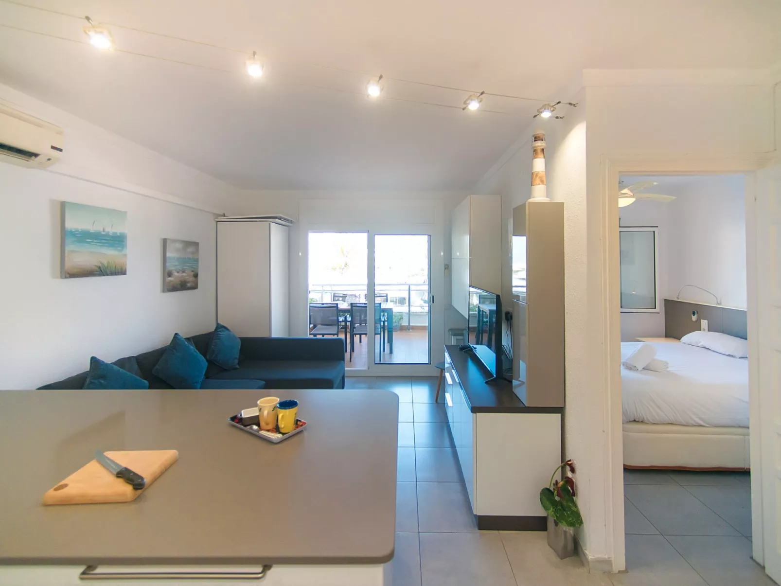 WELCS APARTAMENTO 059 EMP con vista al canal - Dedans