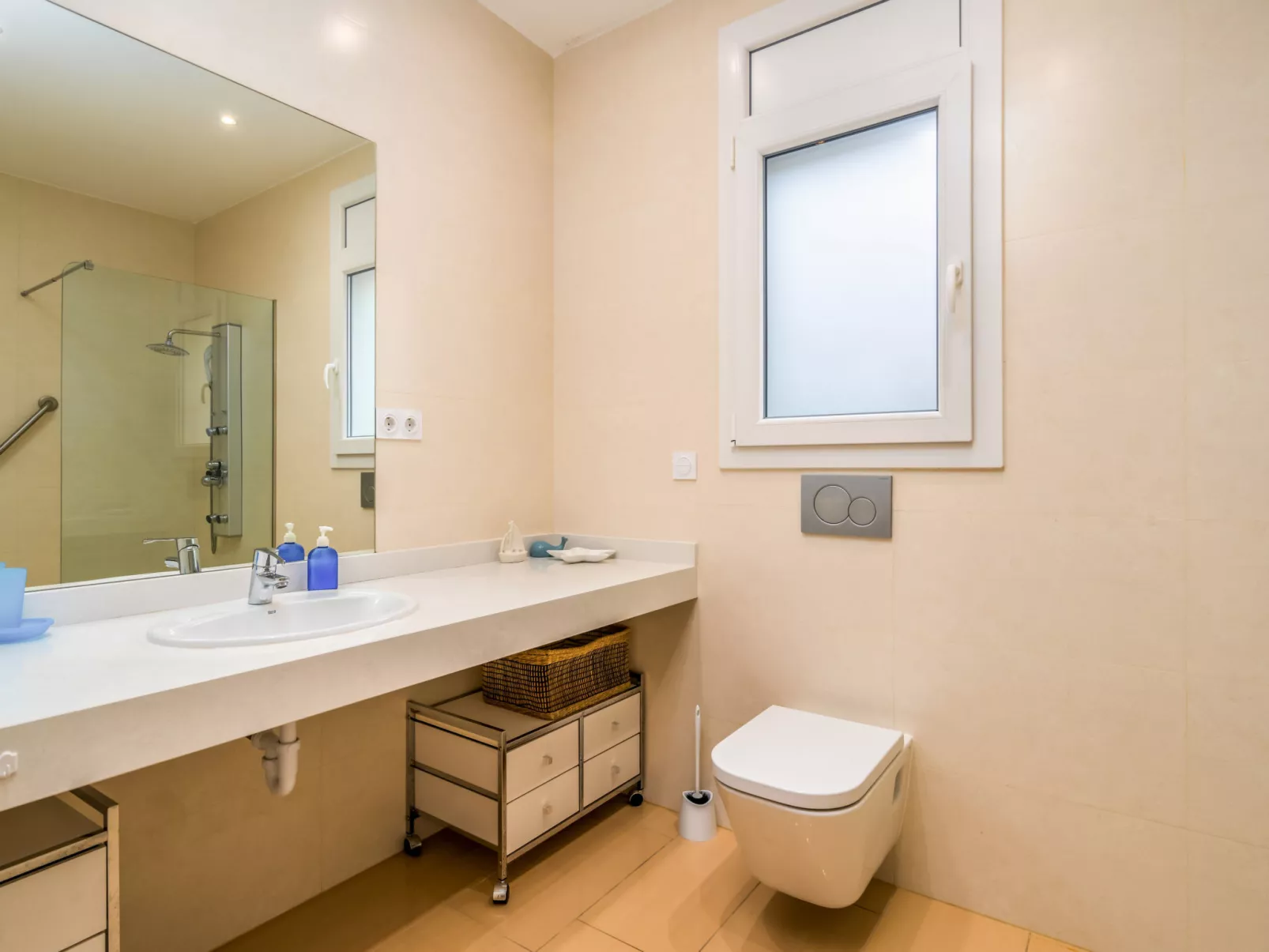 La Vida Sin Limites I EMP - Inside