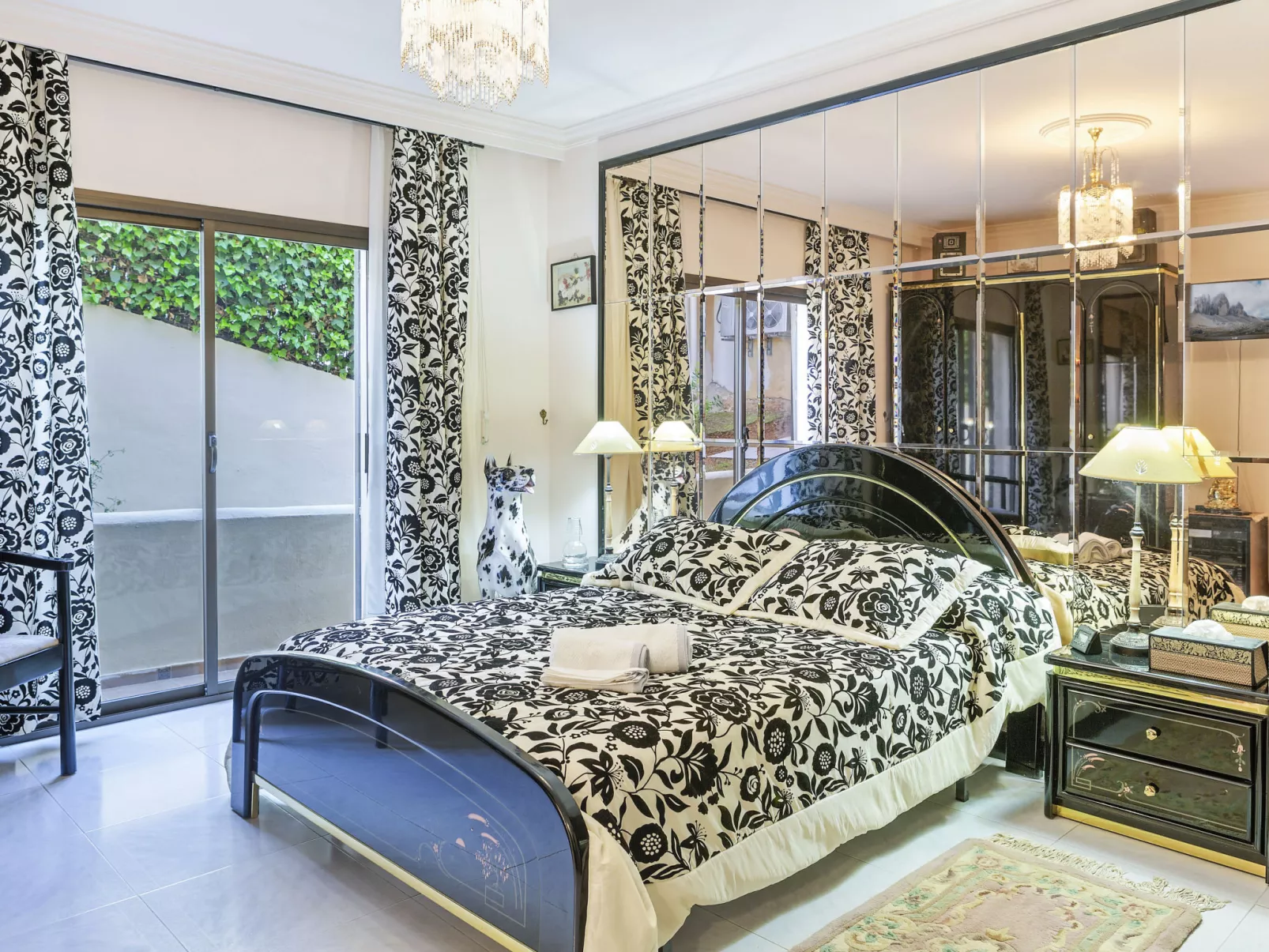 VILLA MARIA PORTALS NOUS by Priority - Drinnen