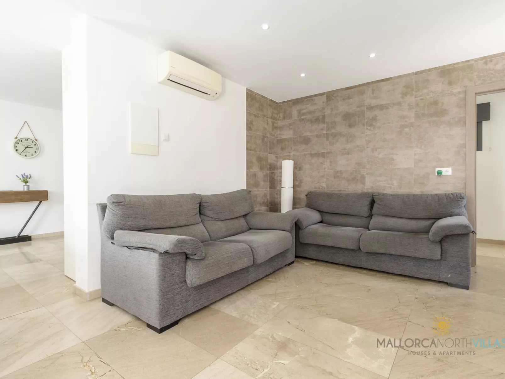 Villa Iola: Moderna Casa en Platja de Muro - Dedans