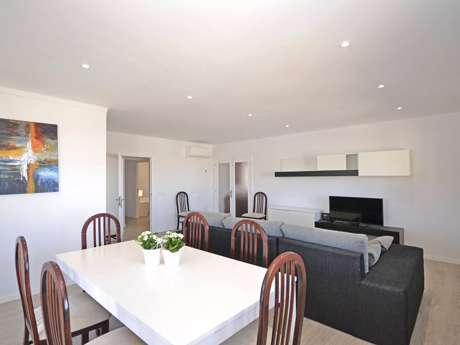 Pinocha (Villa Anglessos) - Drinnen