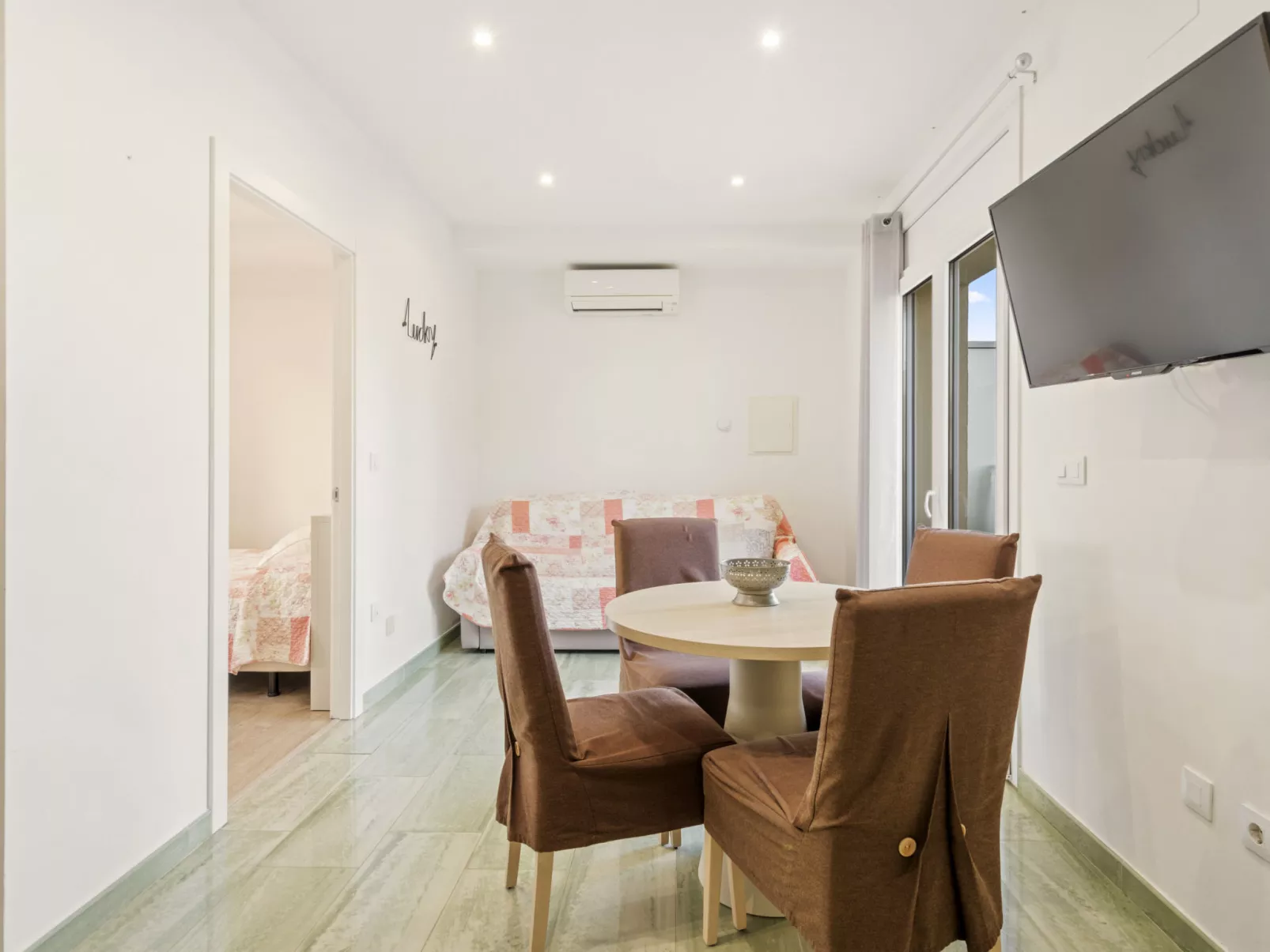 La Vida Sin Limites G EMP - Inside